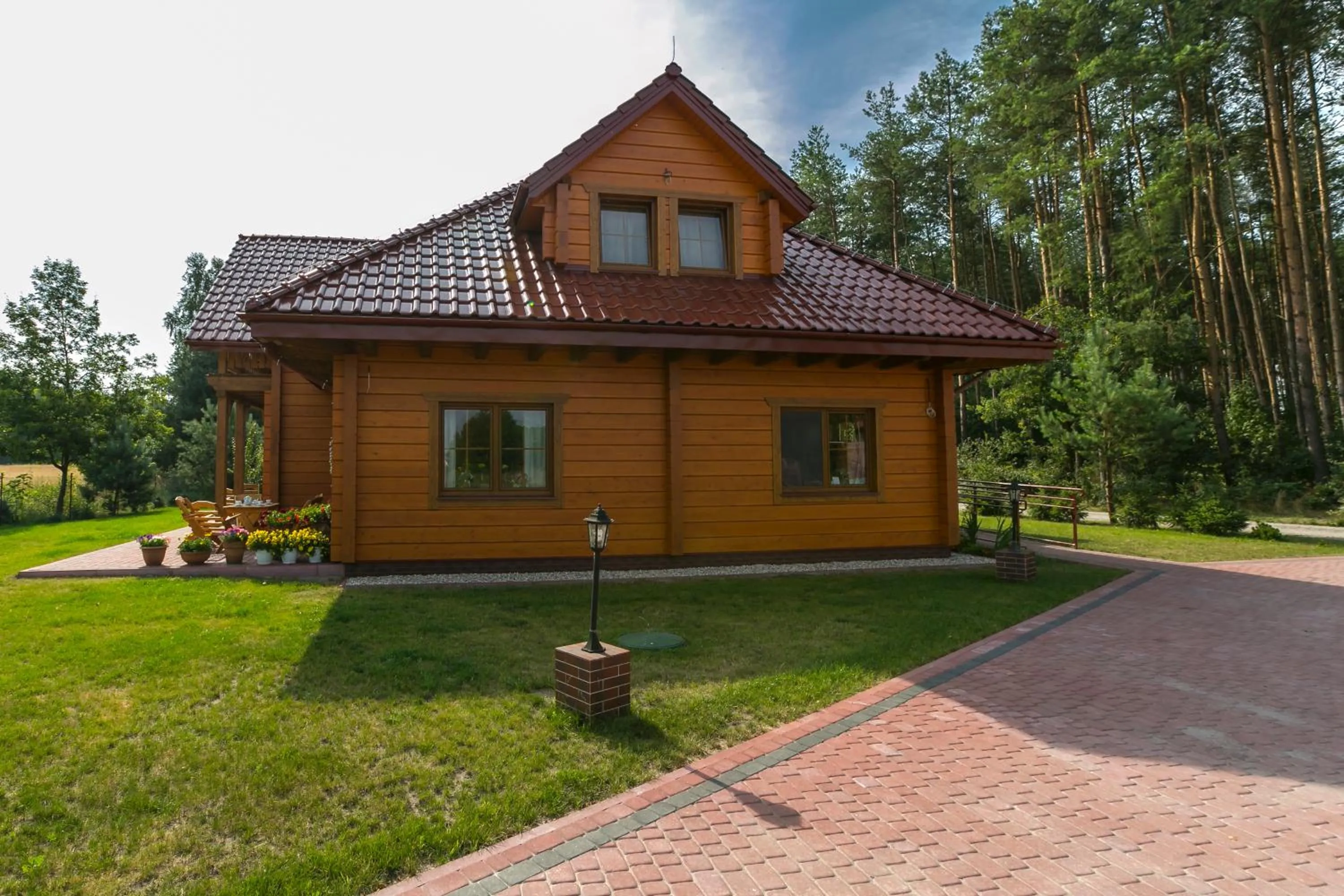 Facade/entrance in Ośrodek Szkoleniowy Za Lasem