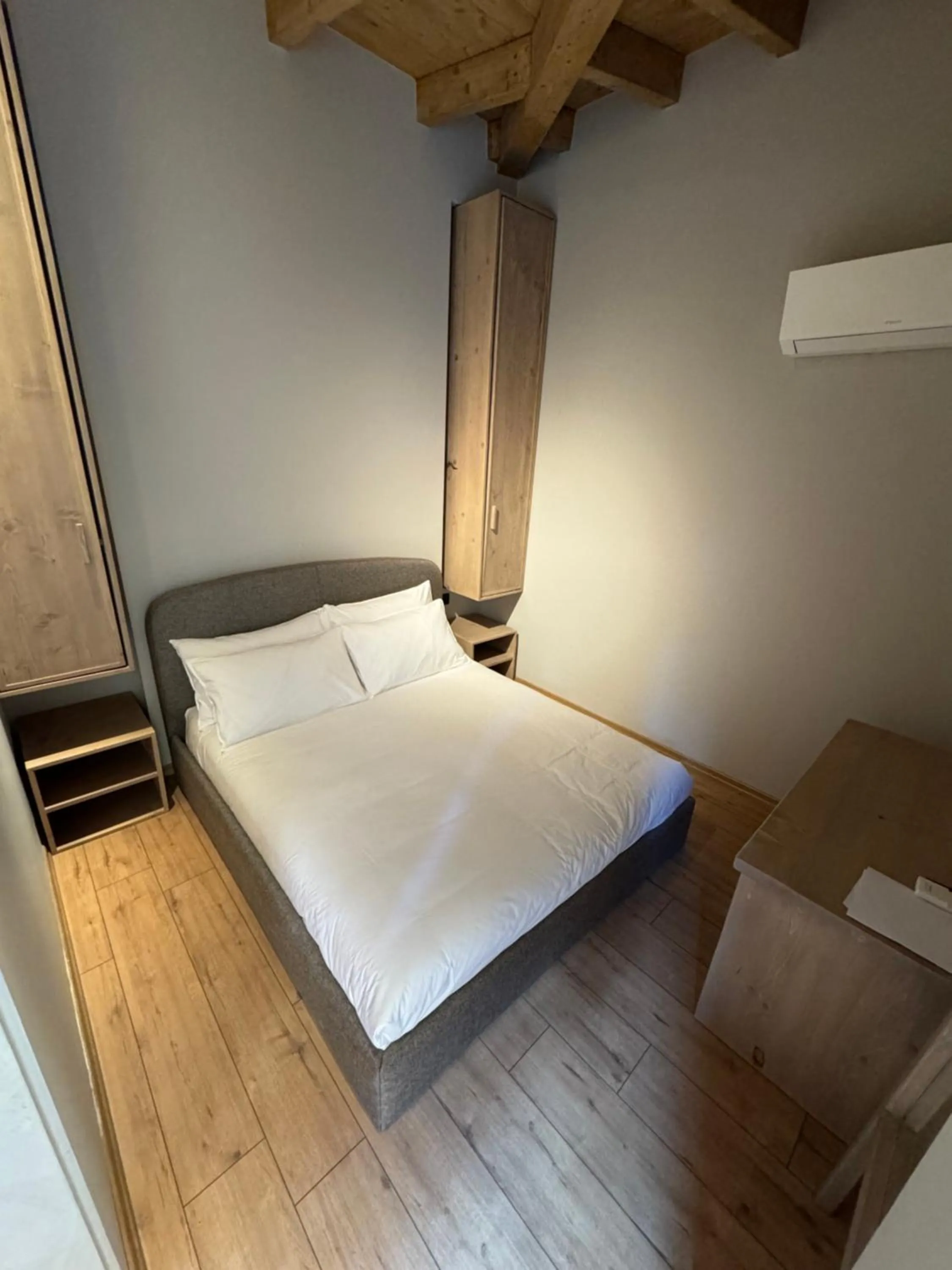 Bed in Faces & Places Boutique Hotel