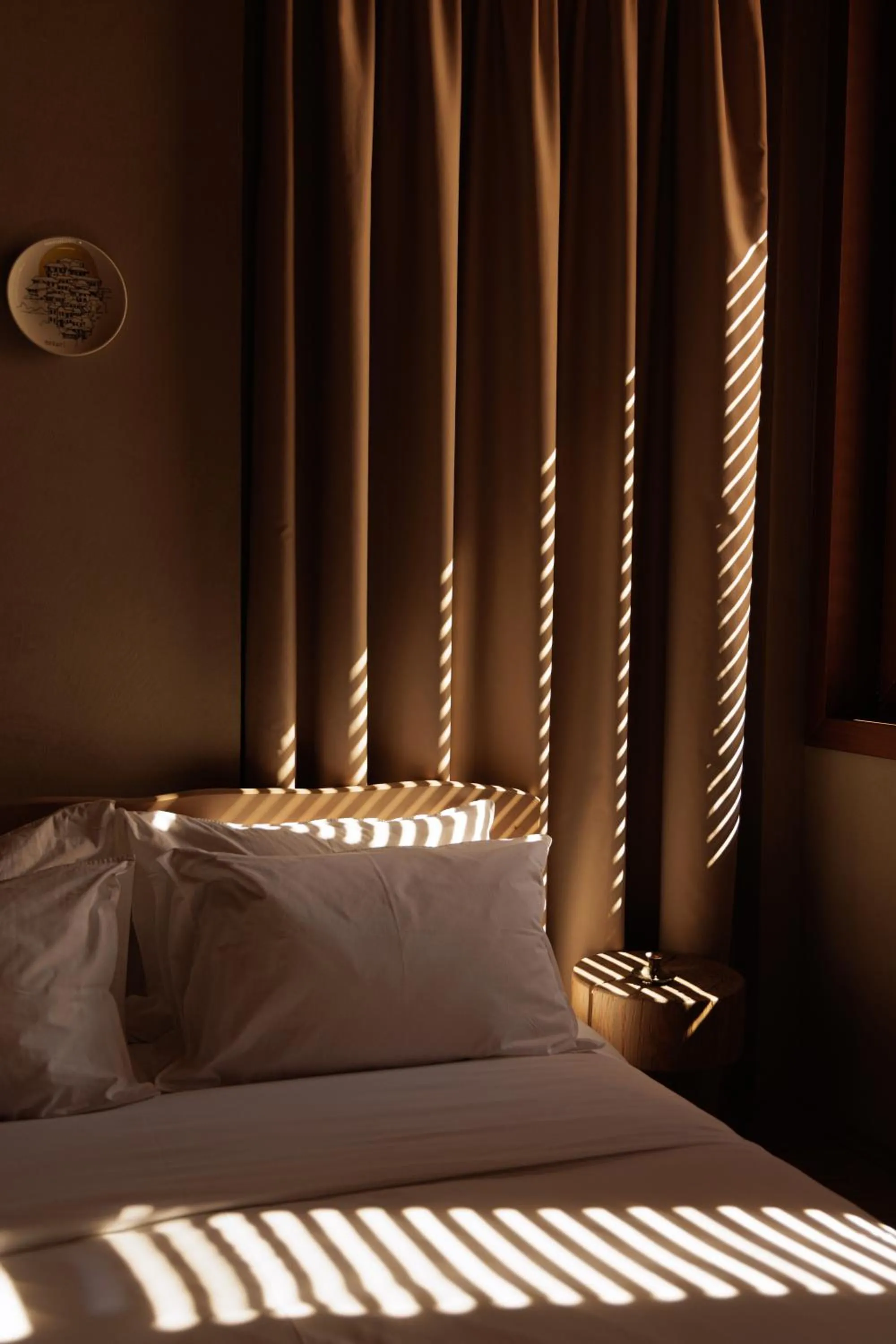 Bed in Faces & Places Boutique Hotel