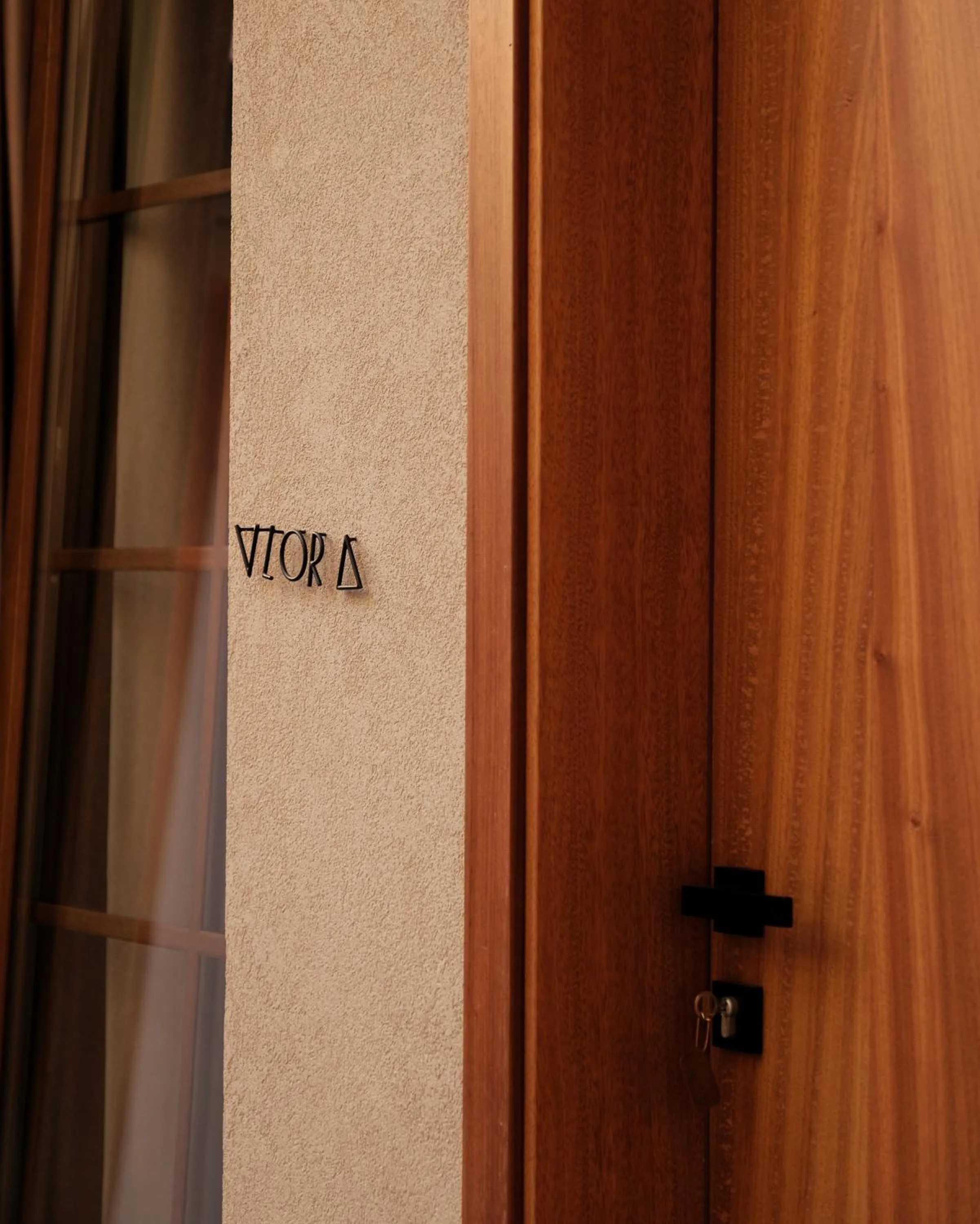 Faces & Places Boutique Hotel