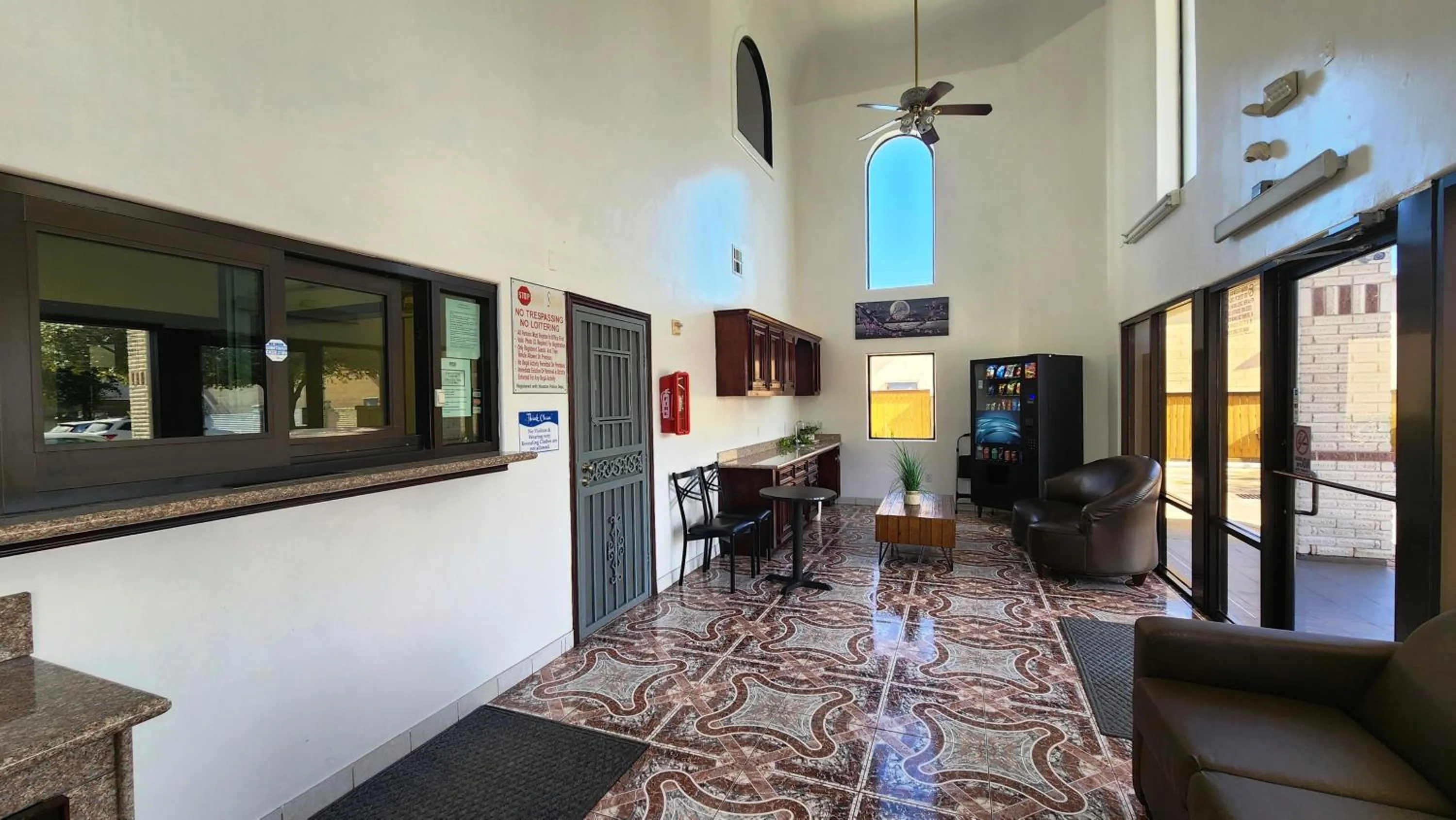 Lobby or reception in Scottish Inn & Suites Sam Houston Parkway