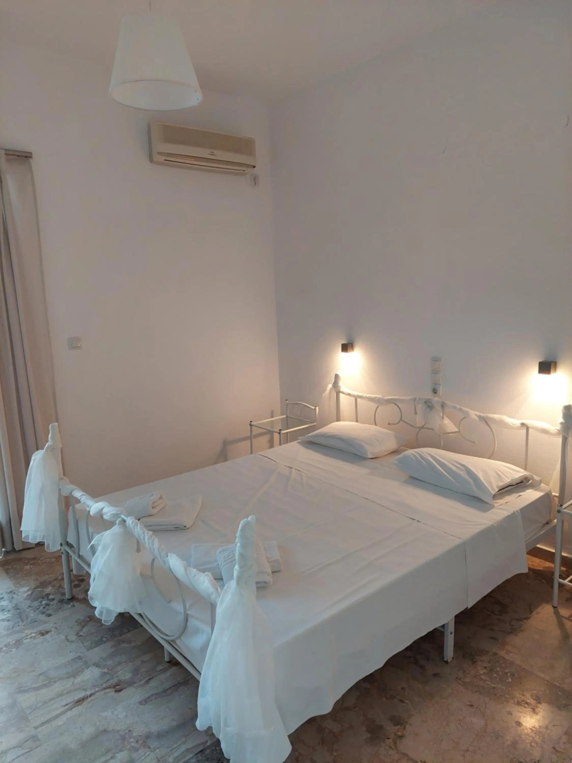 Golden Star Praxitelous