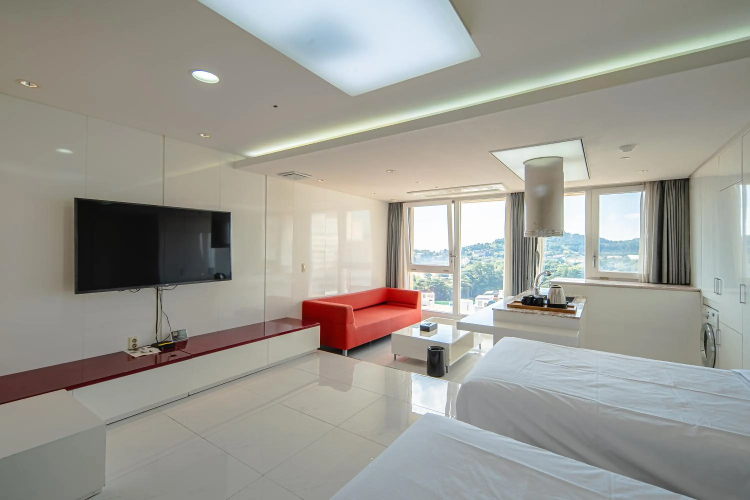 From H Oceanpalace Hotel Jeju