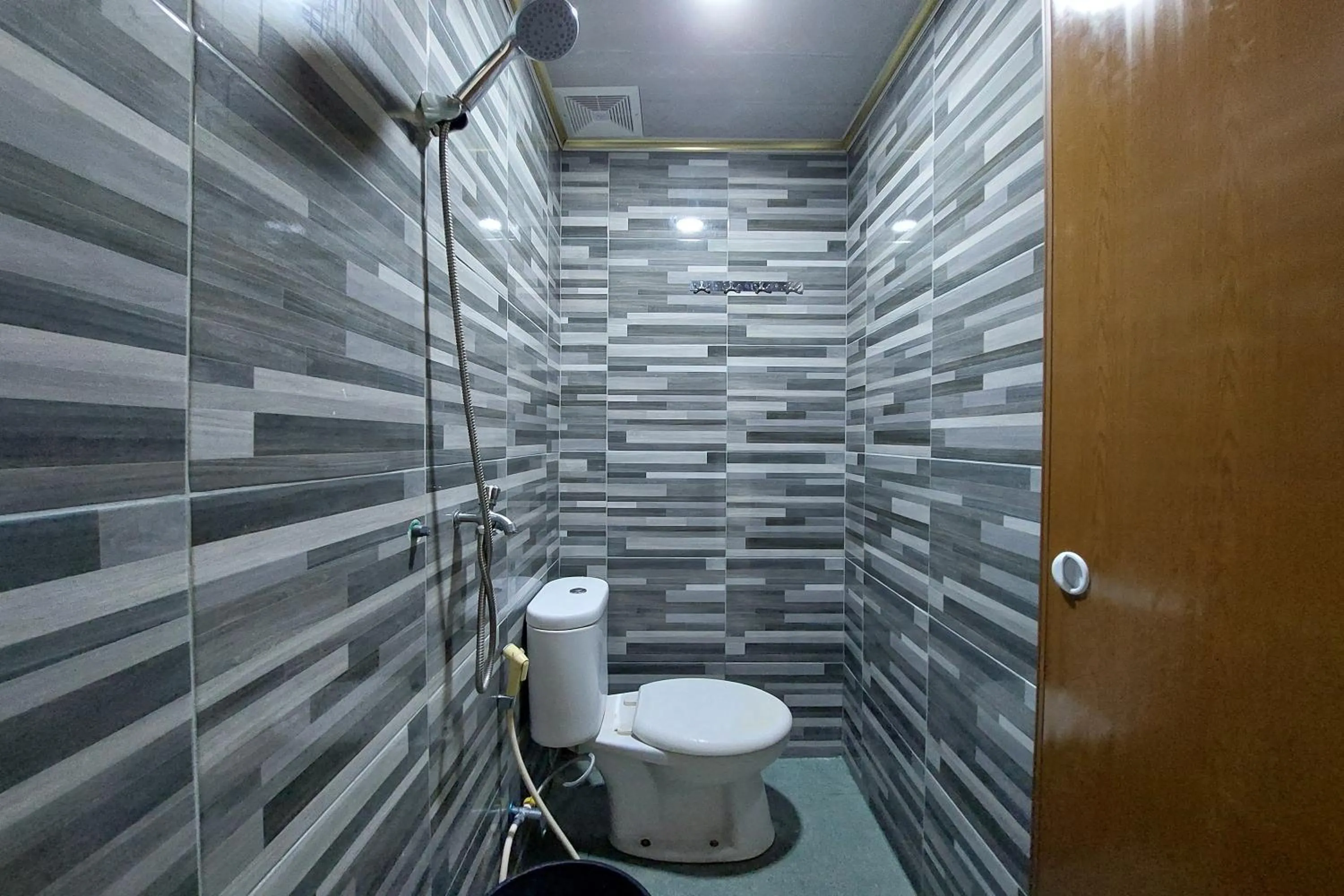 Bathroom in D Residence Syariah