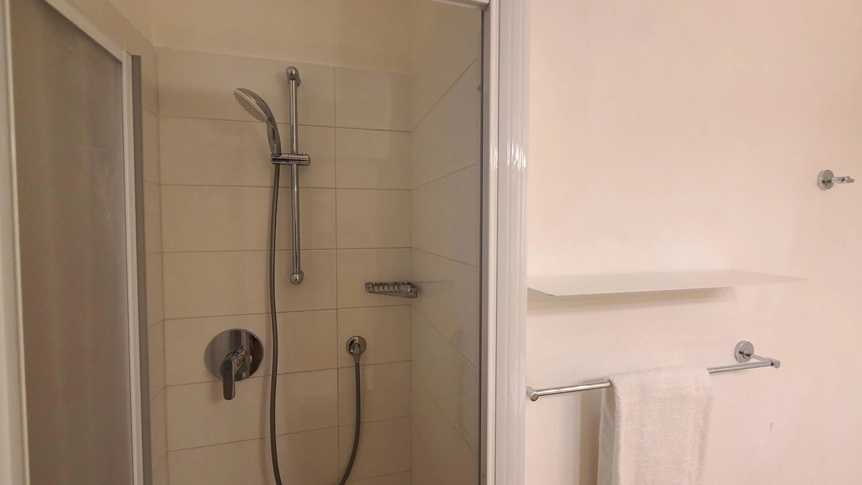 Shower in Residence Capobianco