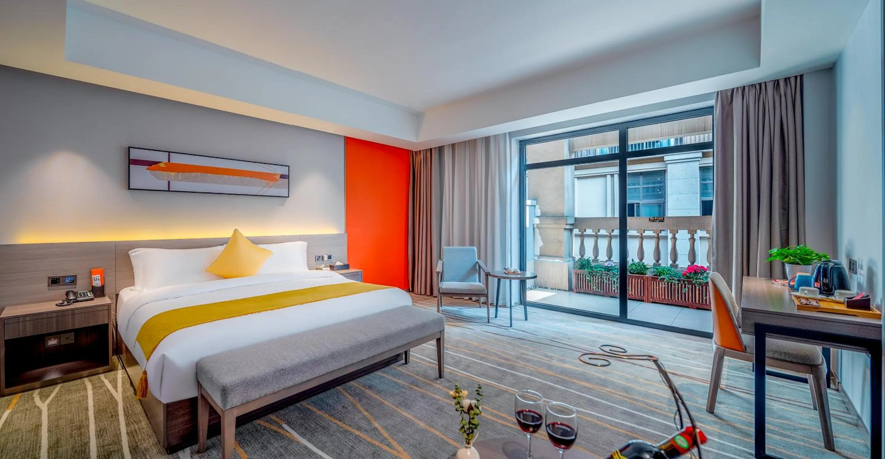Balcony/Terrace, Bed in Luzhou Baian Smart Hotel