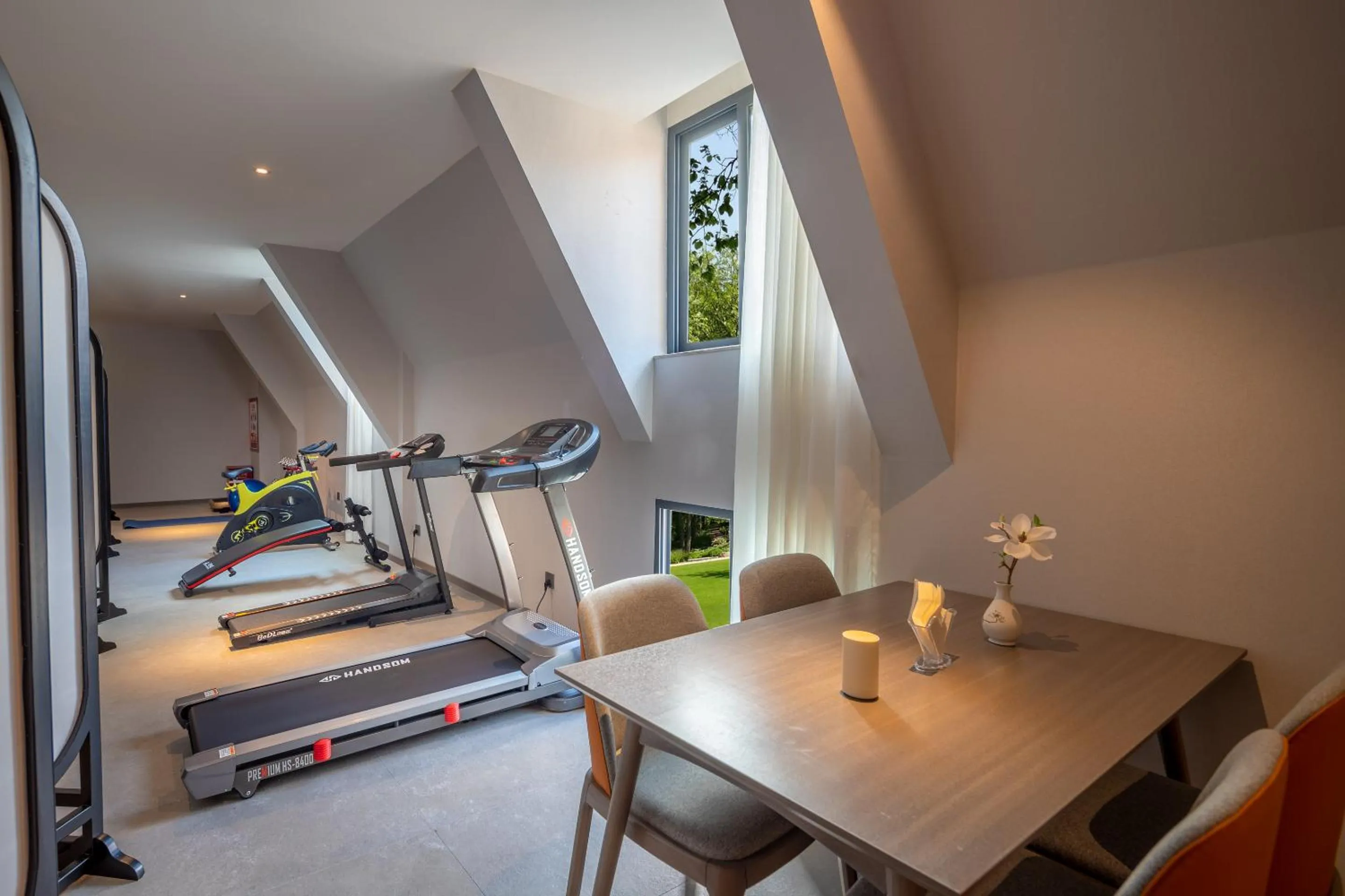 Fitness centre/facilities in Luzhou Baian Smart Hotel
