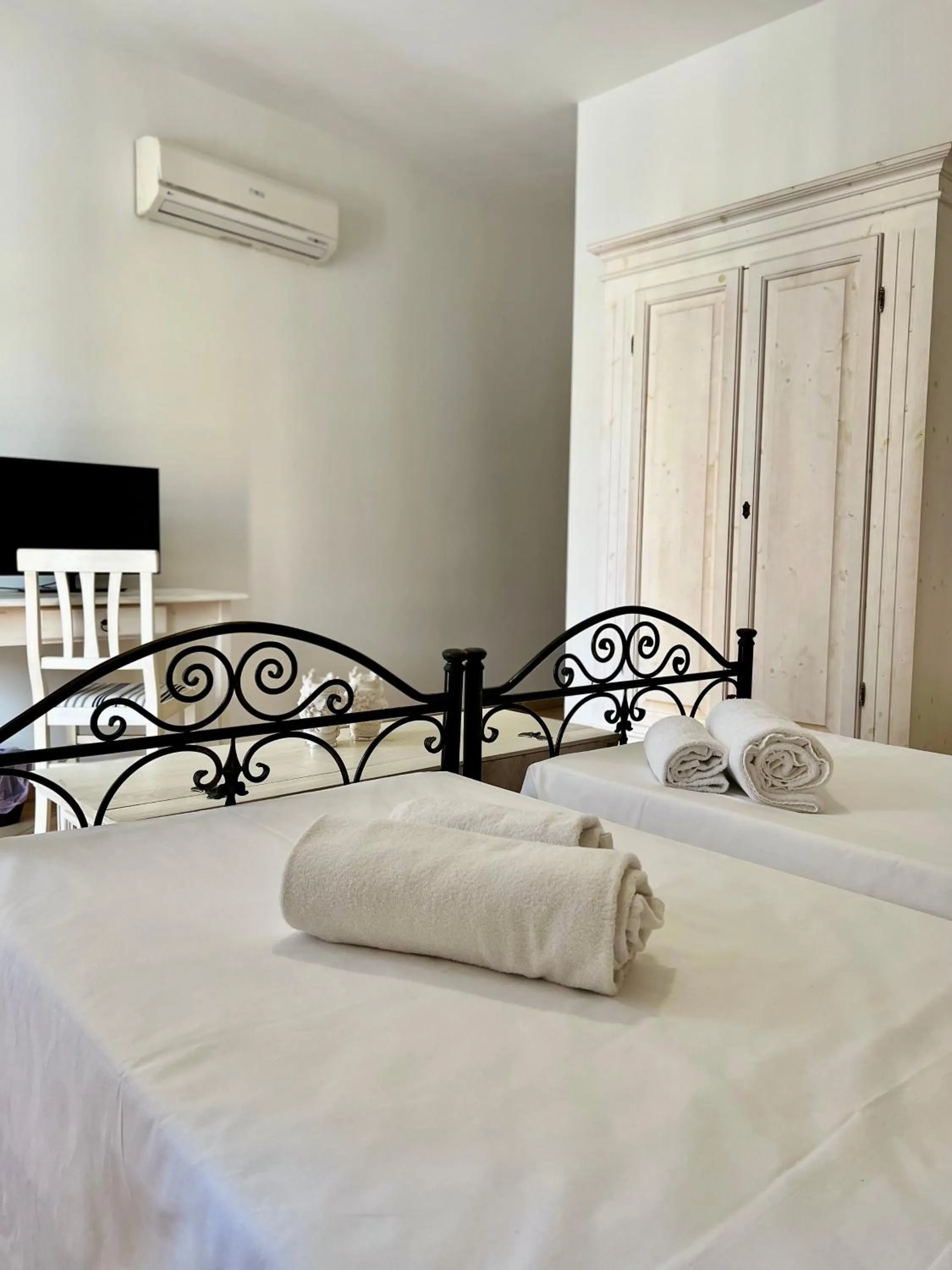 Bed in Città Dei Templi GuestHouse