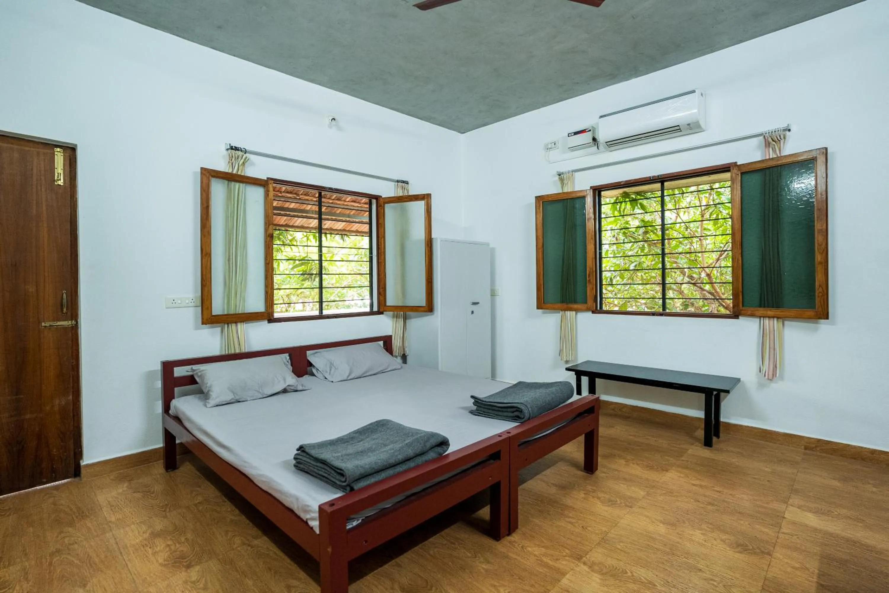 Bedroom in Aurovidya Retreat