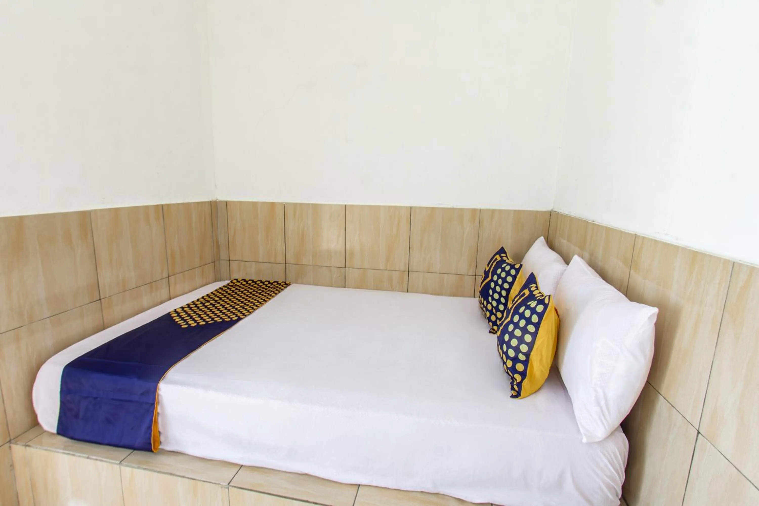 Bedroom, Bed in Hotel O Penginapan Mekar Sari Near PT. Lombok Menara Energygas