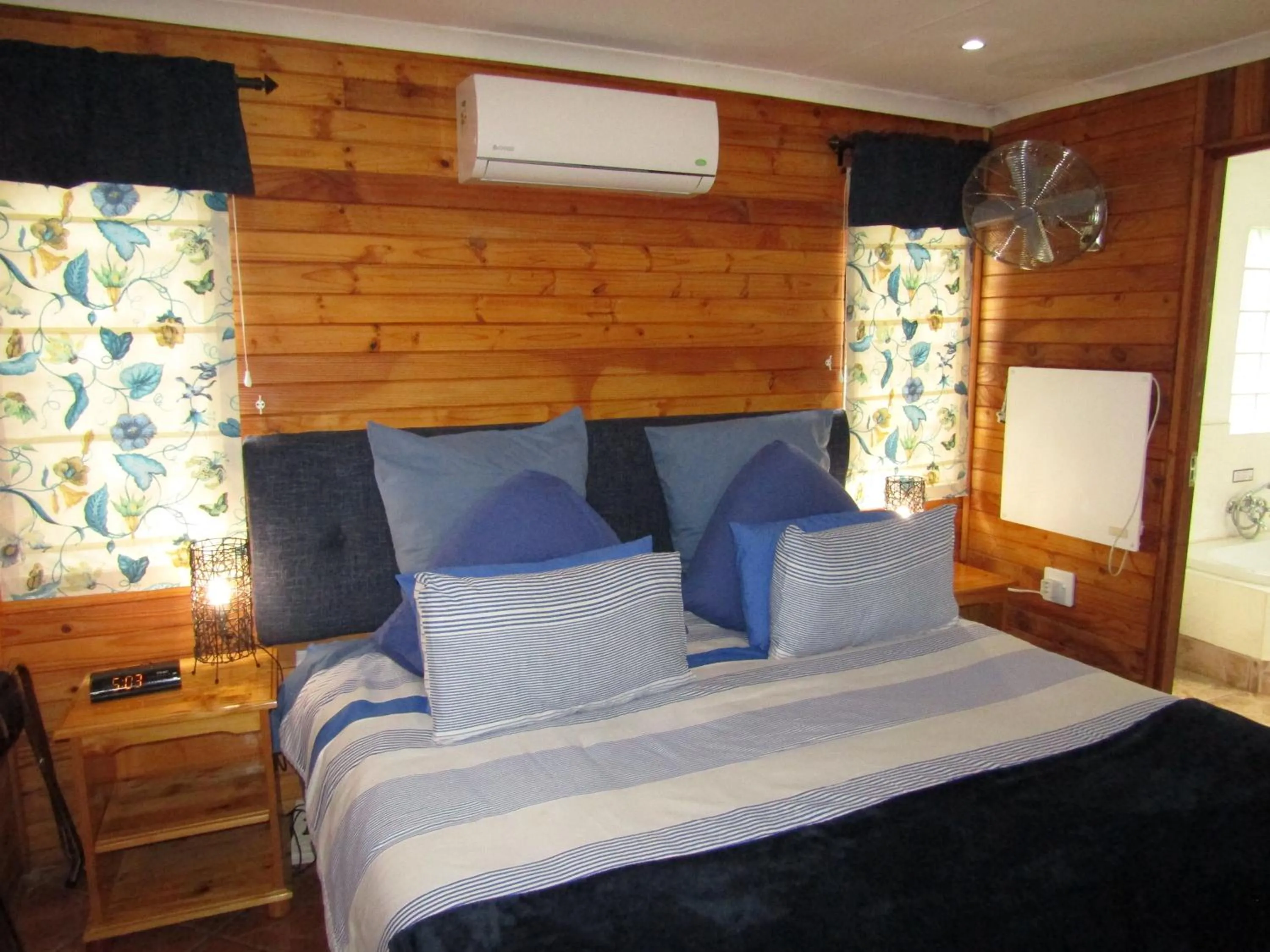 Bed in Stone Hill