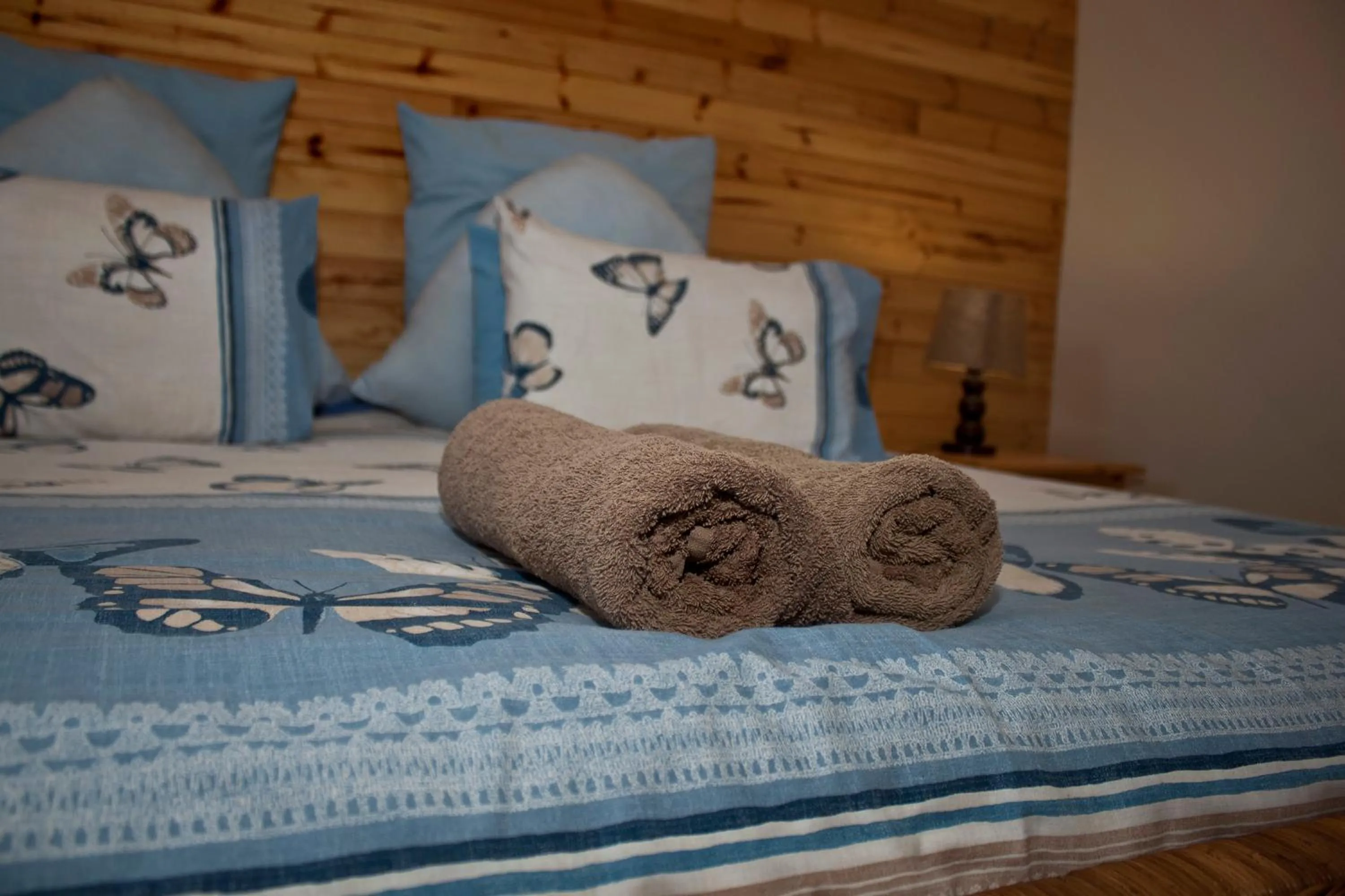 Bedroom, Bed in Stone Hill