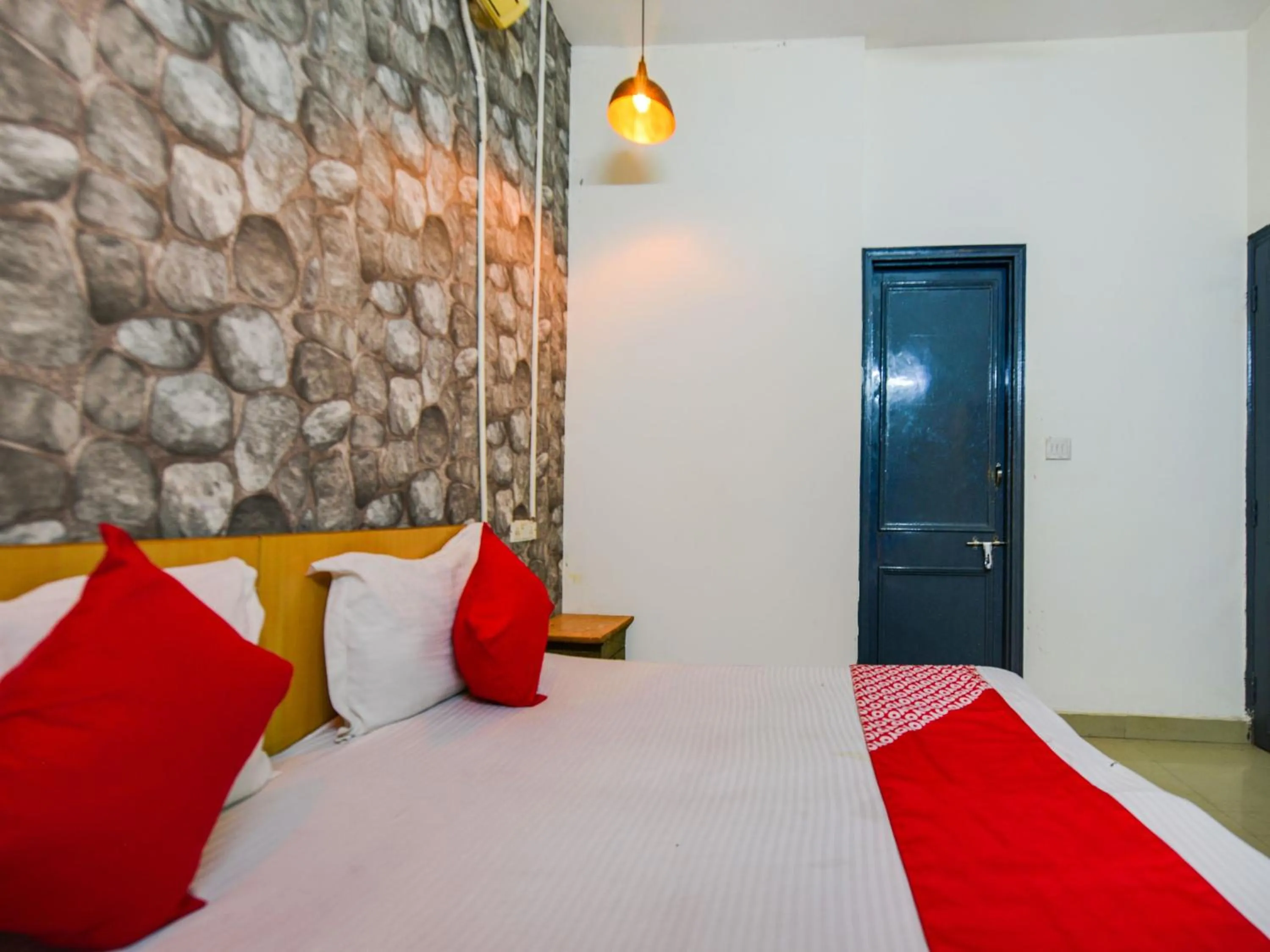 Bedroom, Bed in Hotel O Unique Delhi Home Stay