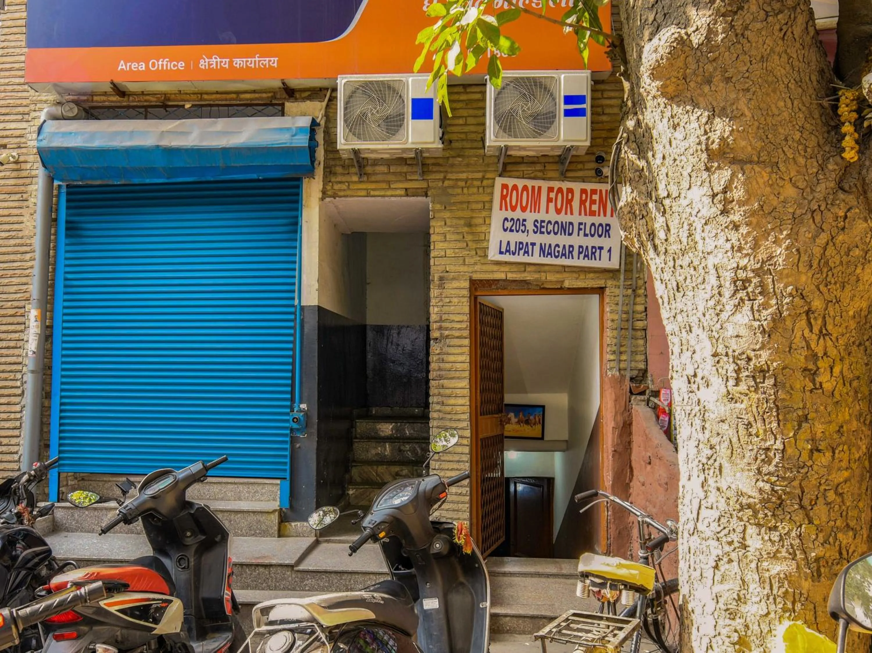 Facade/entrance in Hotel O Unique Delhi Home Stay