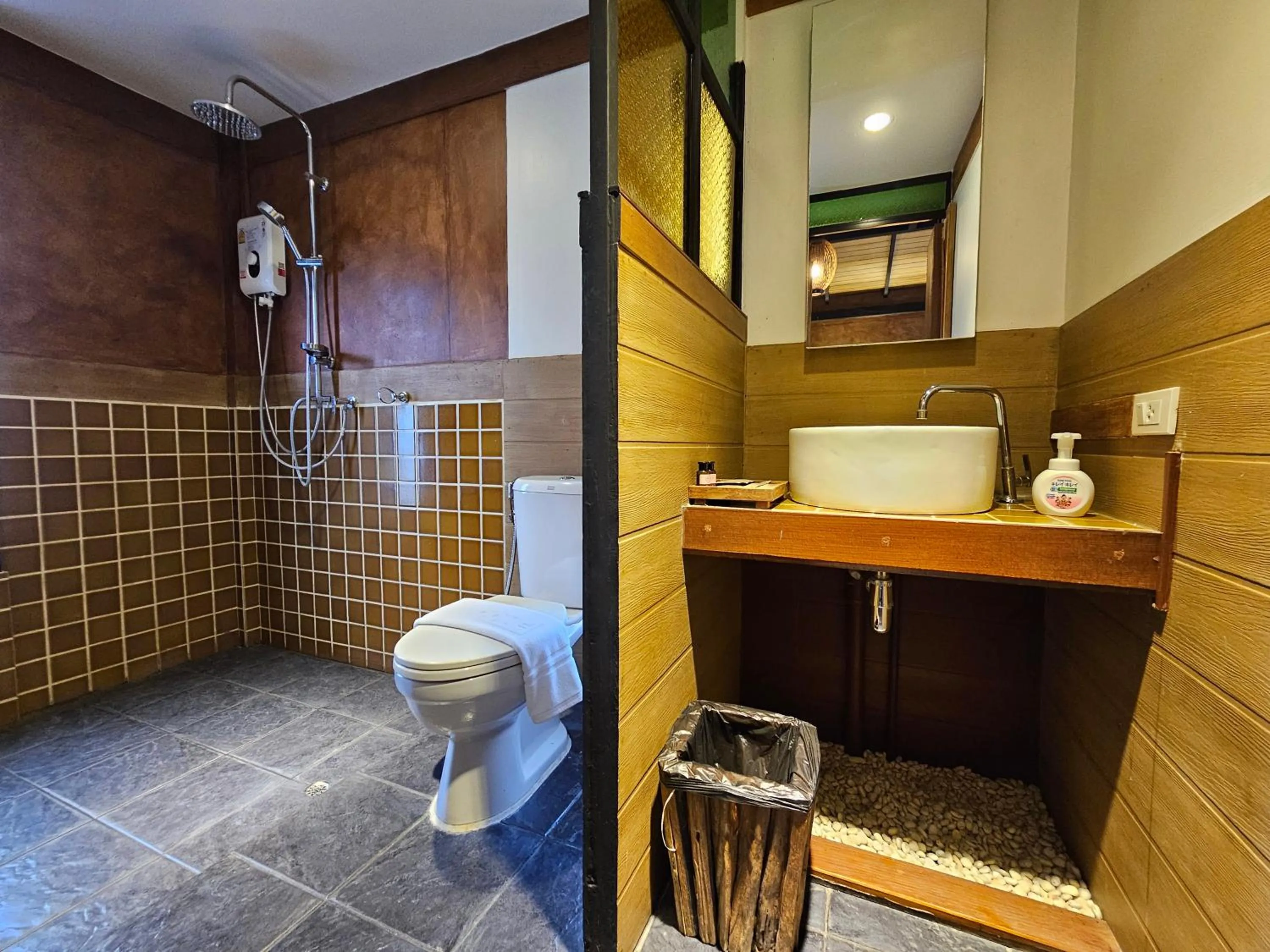 Shower in R1 Resort Rajapruek Chiangmai