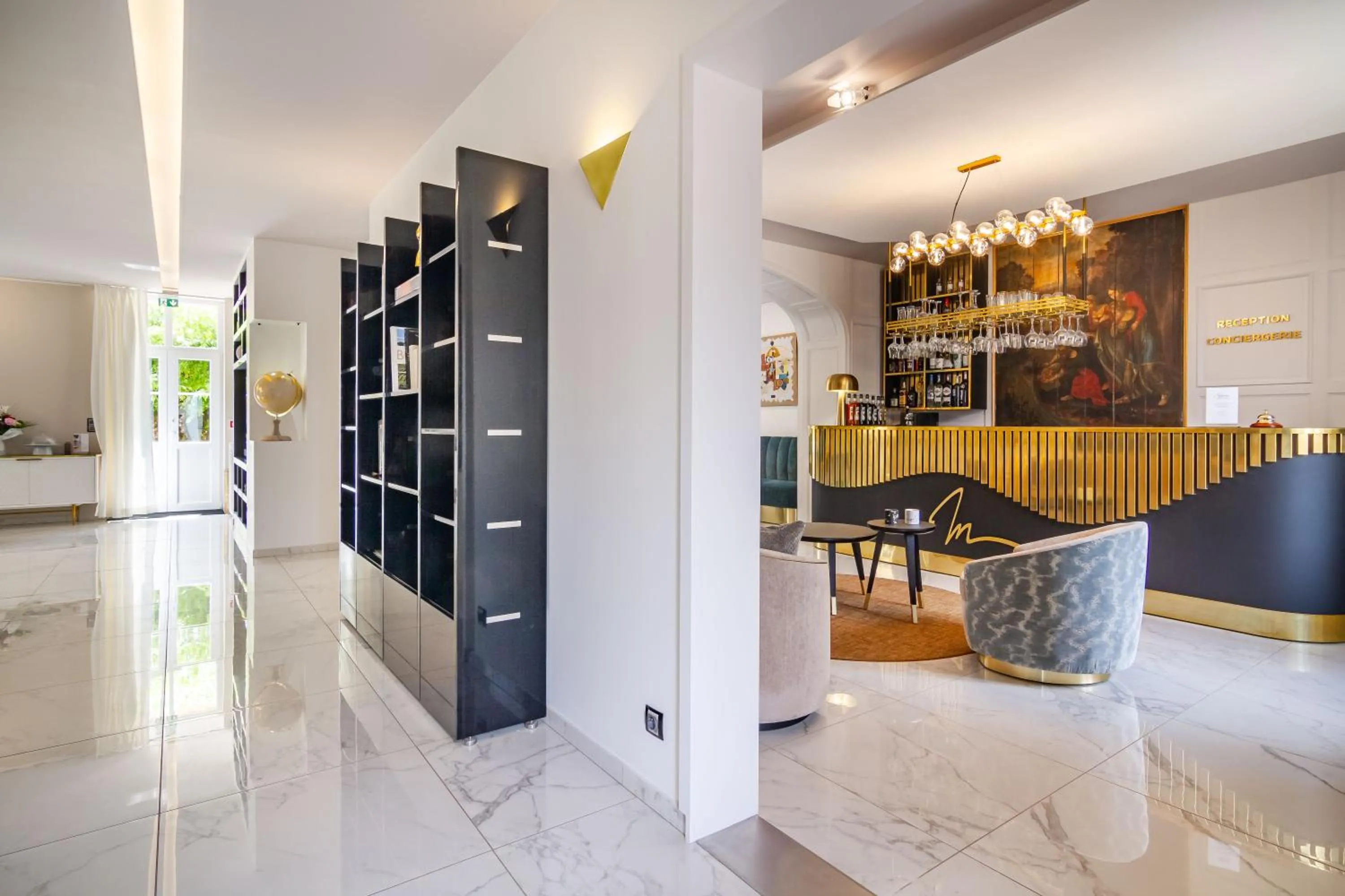 Lobby or reception in Château de Maraval