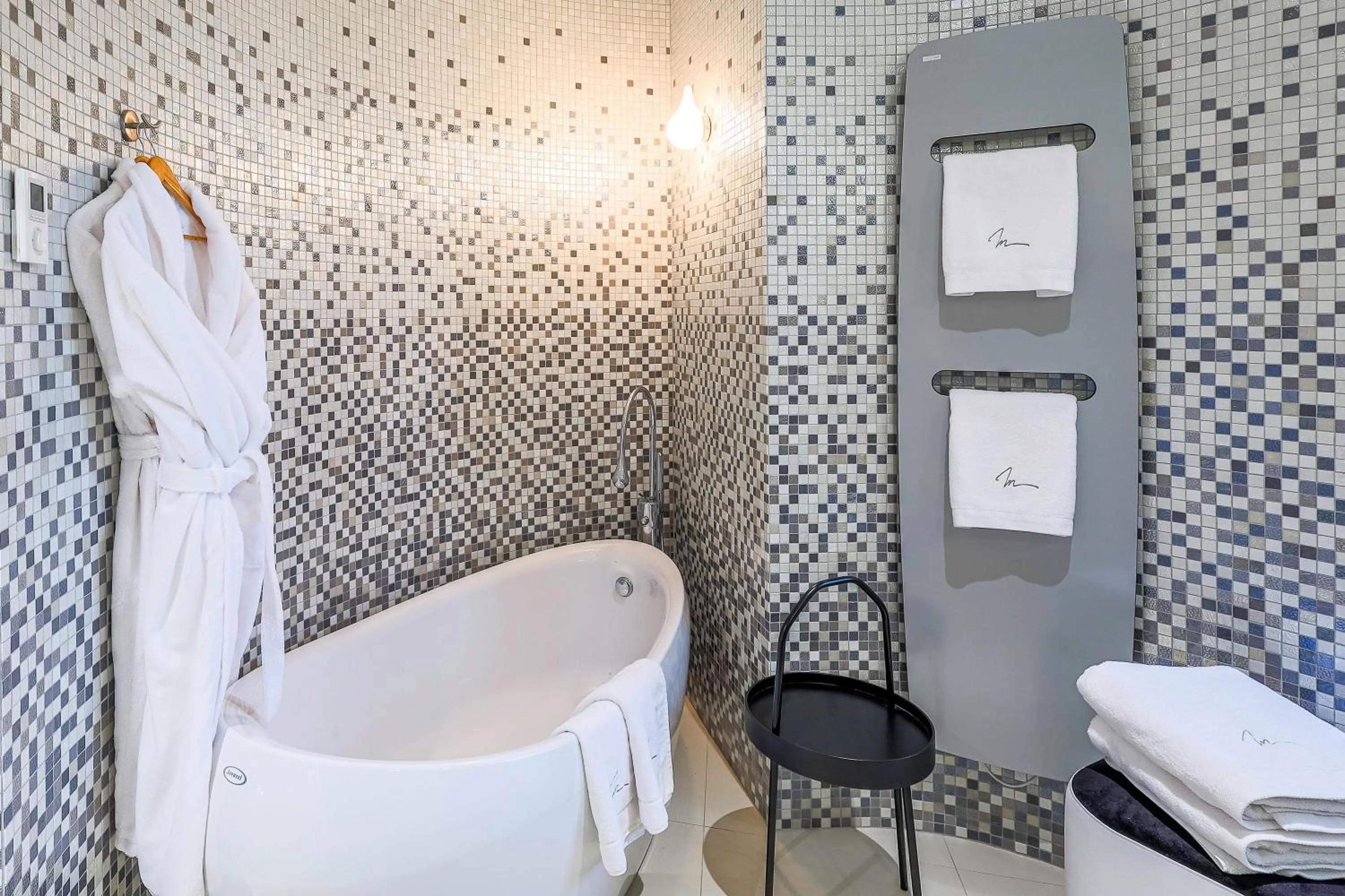 Bathroom in Château de Maraval