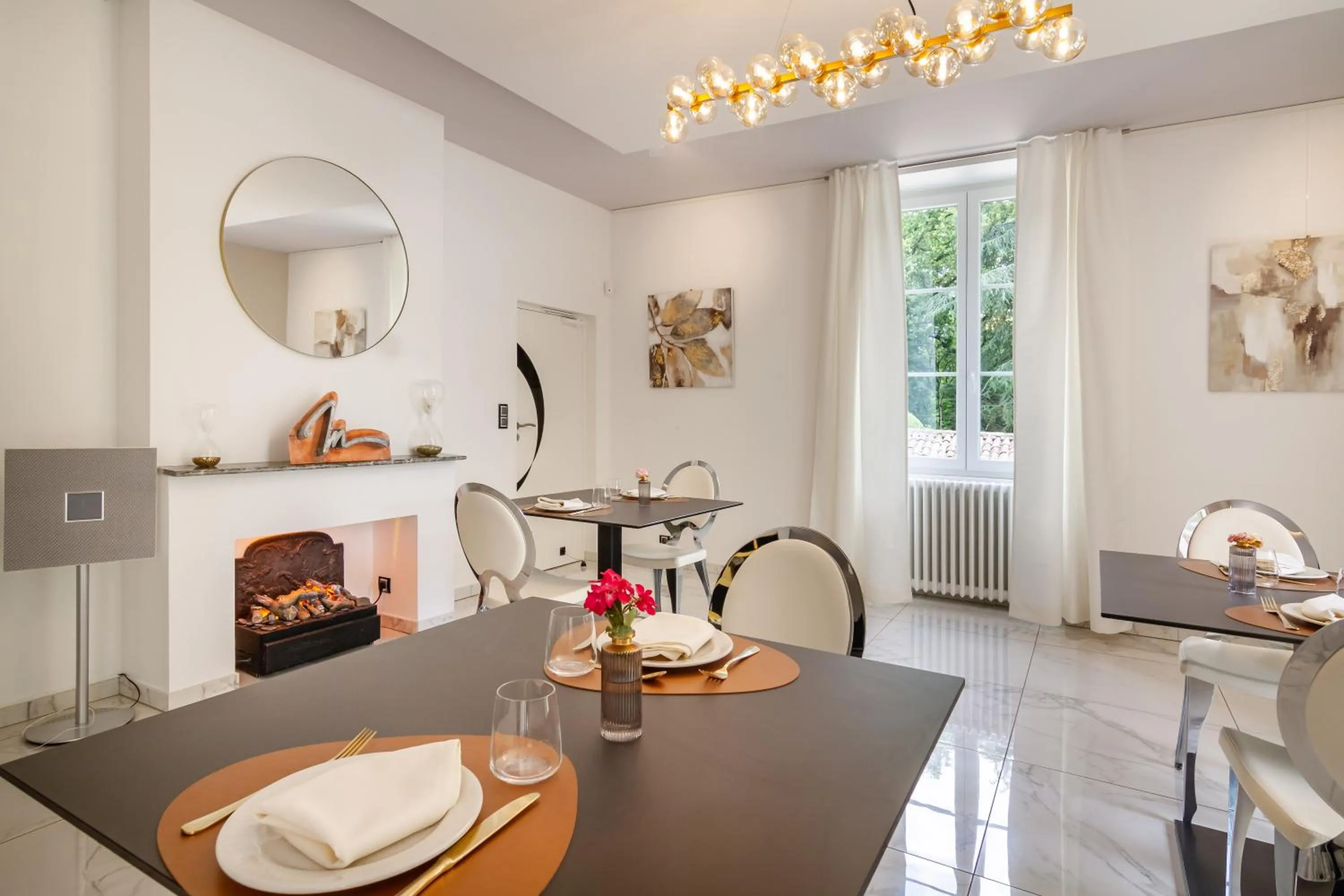Dining area in Château de Maraval