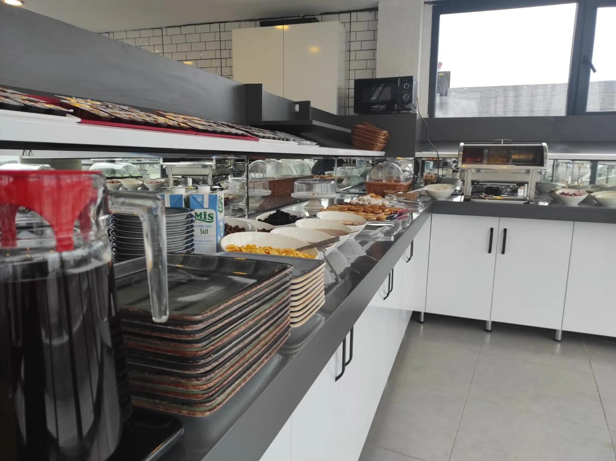 Breakfast in Hotel Esve Istanbul