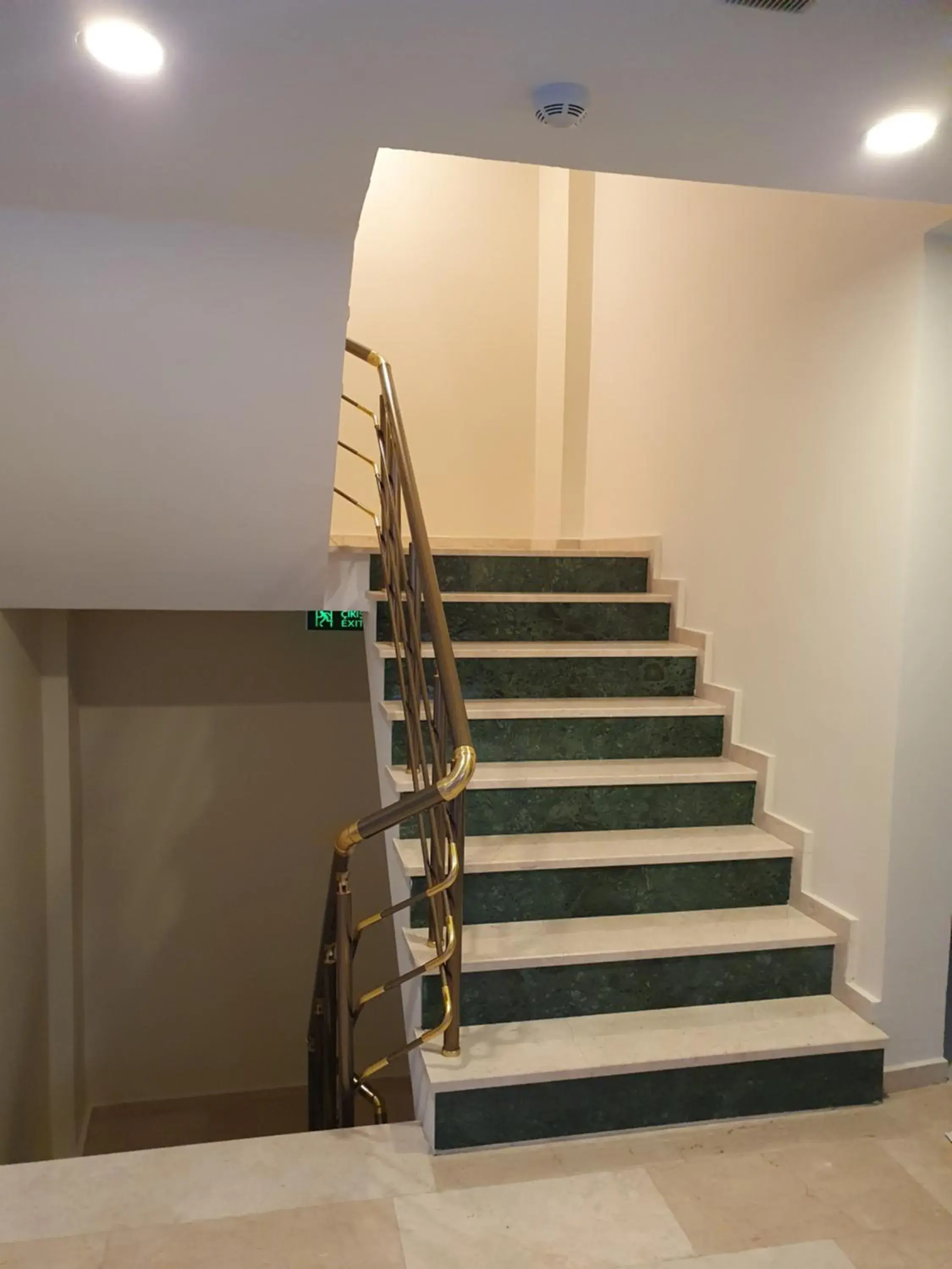 Property building in Hotel Esve Istanbul Property building in Hotel Esve Istanbul