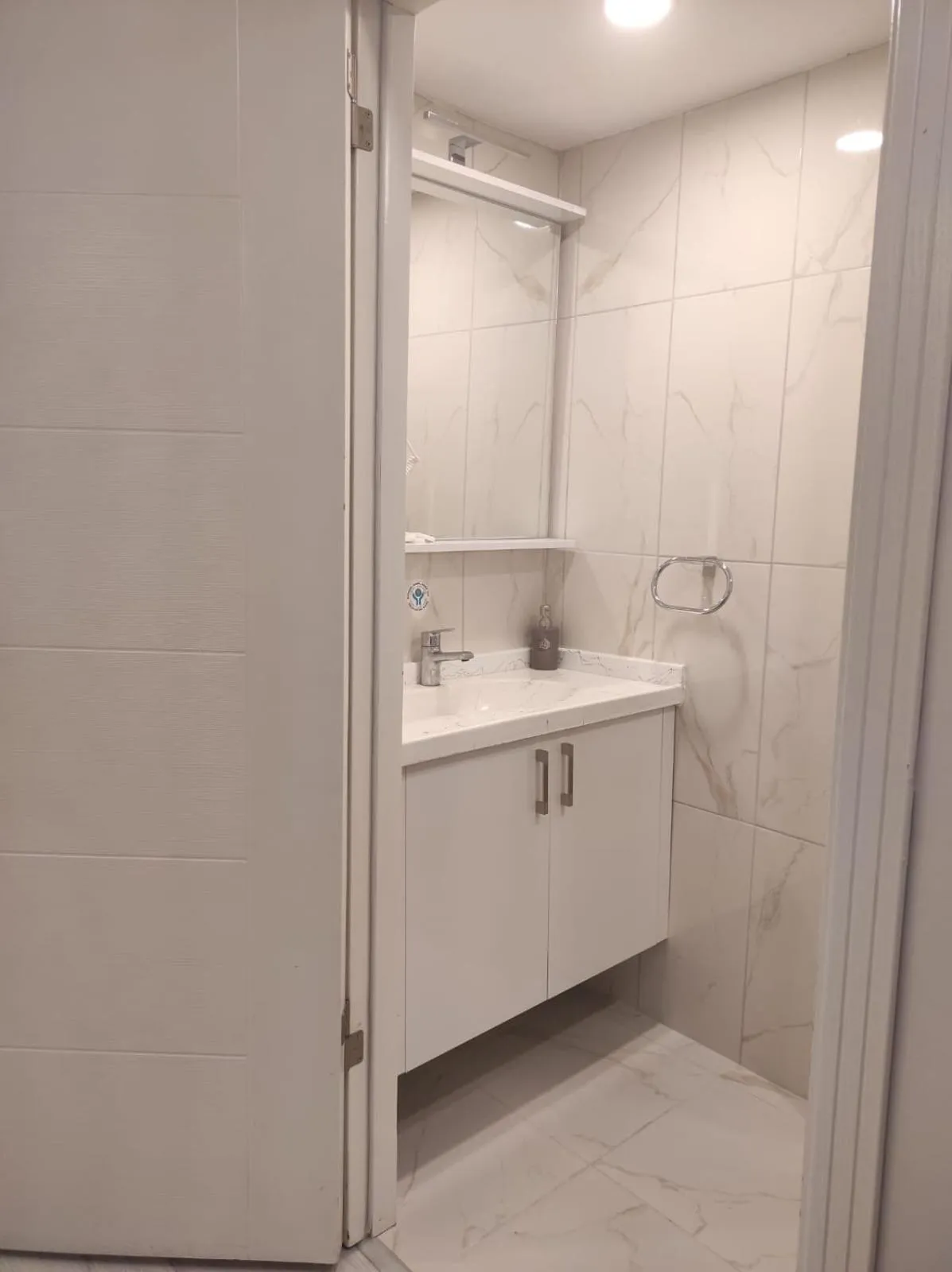 Shower in Hotel Esve Istanbul