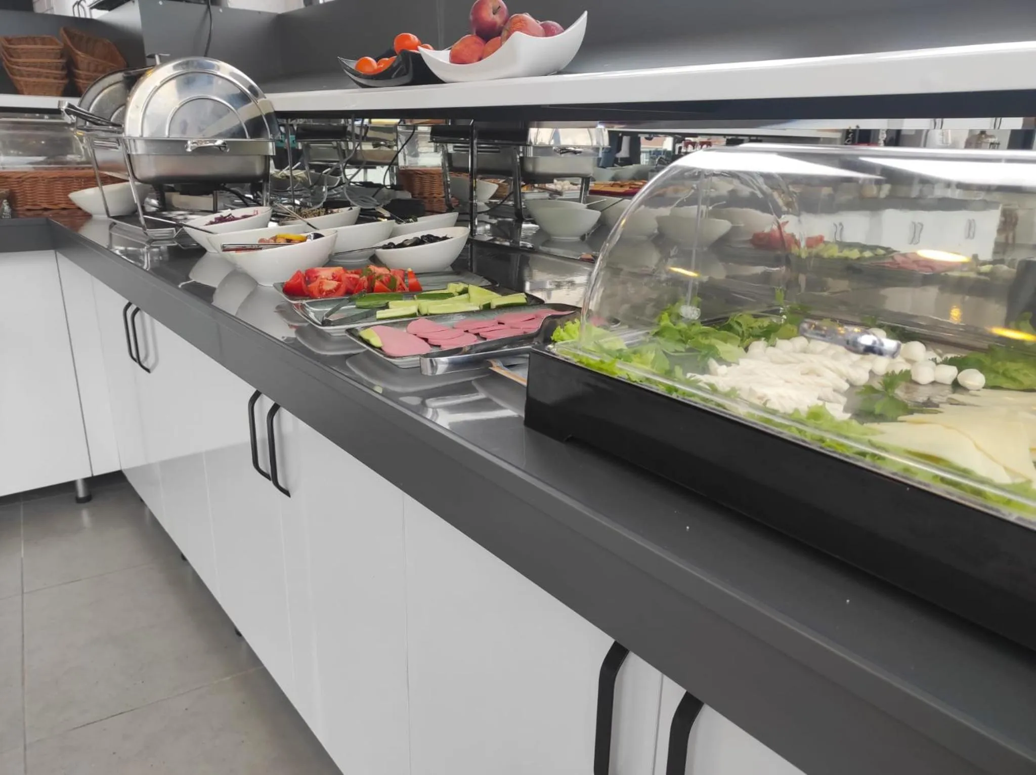 Breakfast in Hotel Esve Istanbul