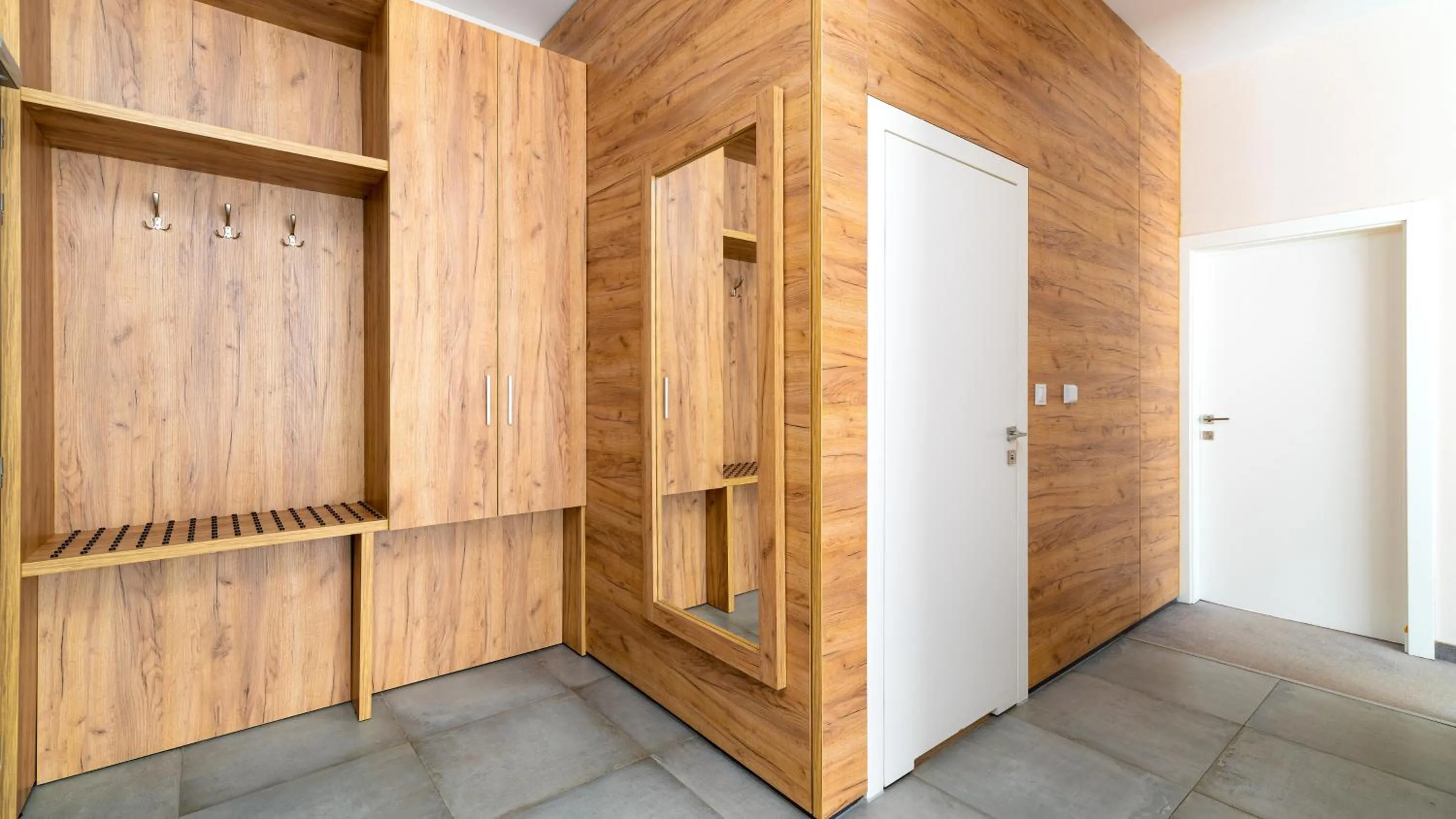 wardrobe in Aparthotel Panorama - Czarna Góra Resort, Sun & Snow