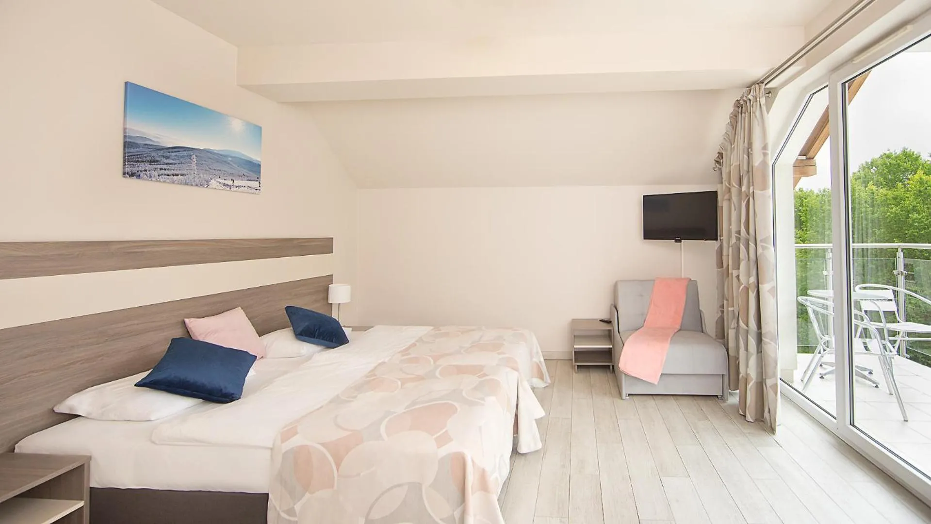 Bed in Aparthotel Panorama - Czarna Góra Resort, Sun & Snow