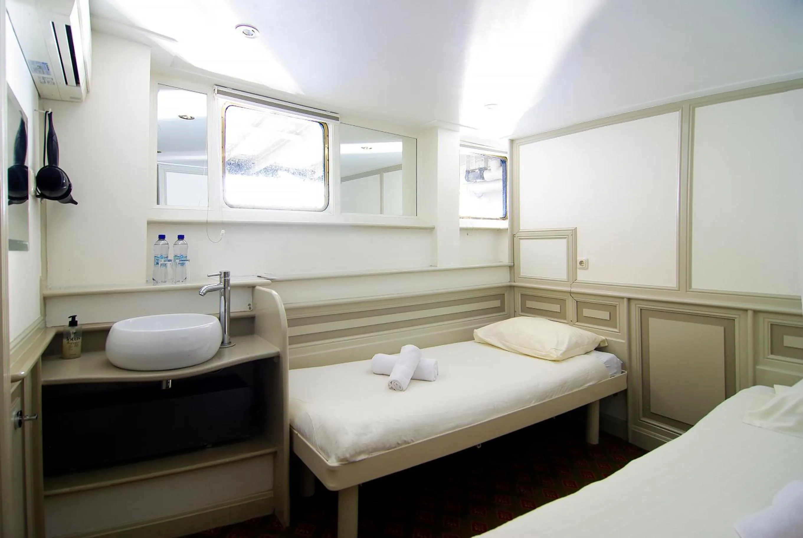 Bed in Kapitein Anna