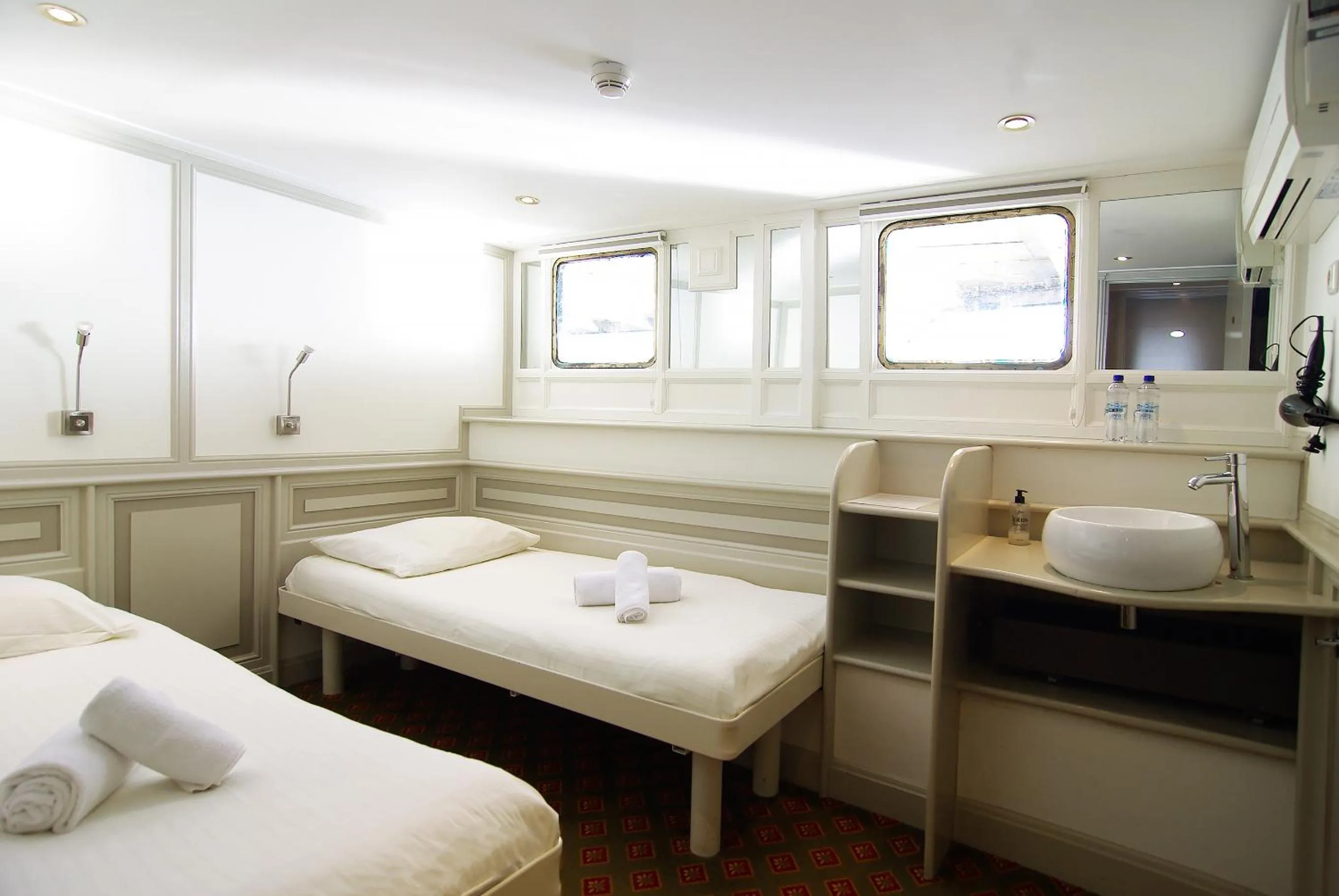 Bed in Kapitein Anna