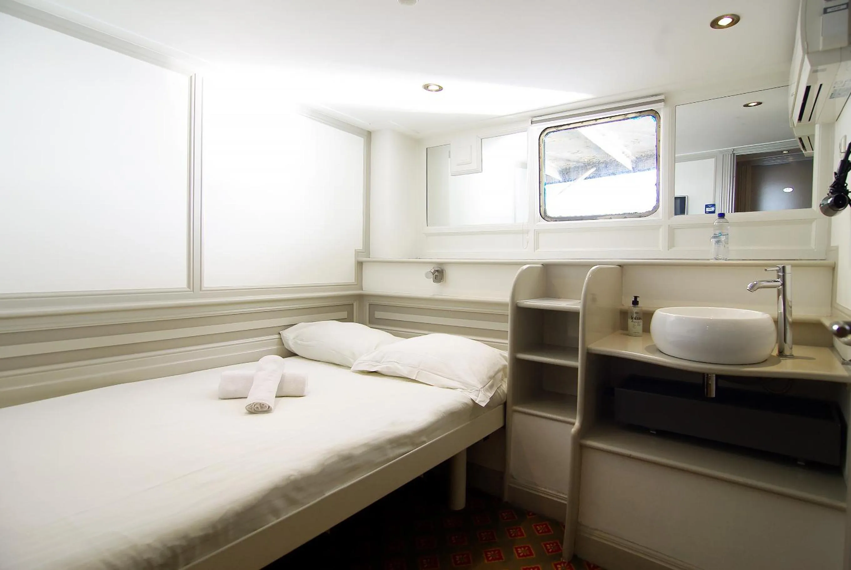 Bed in Kapitein Anna