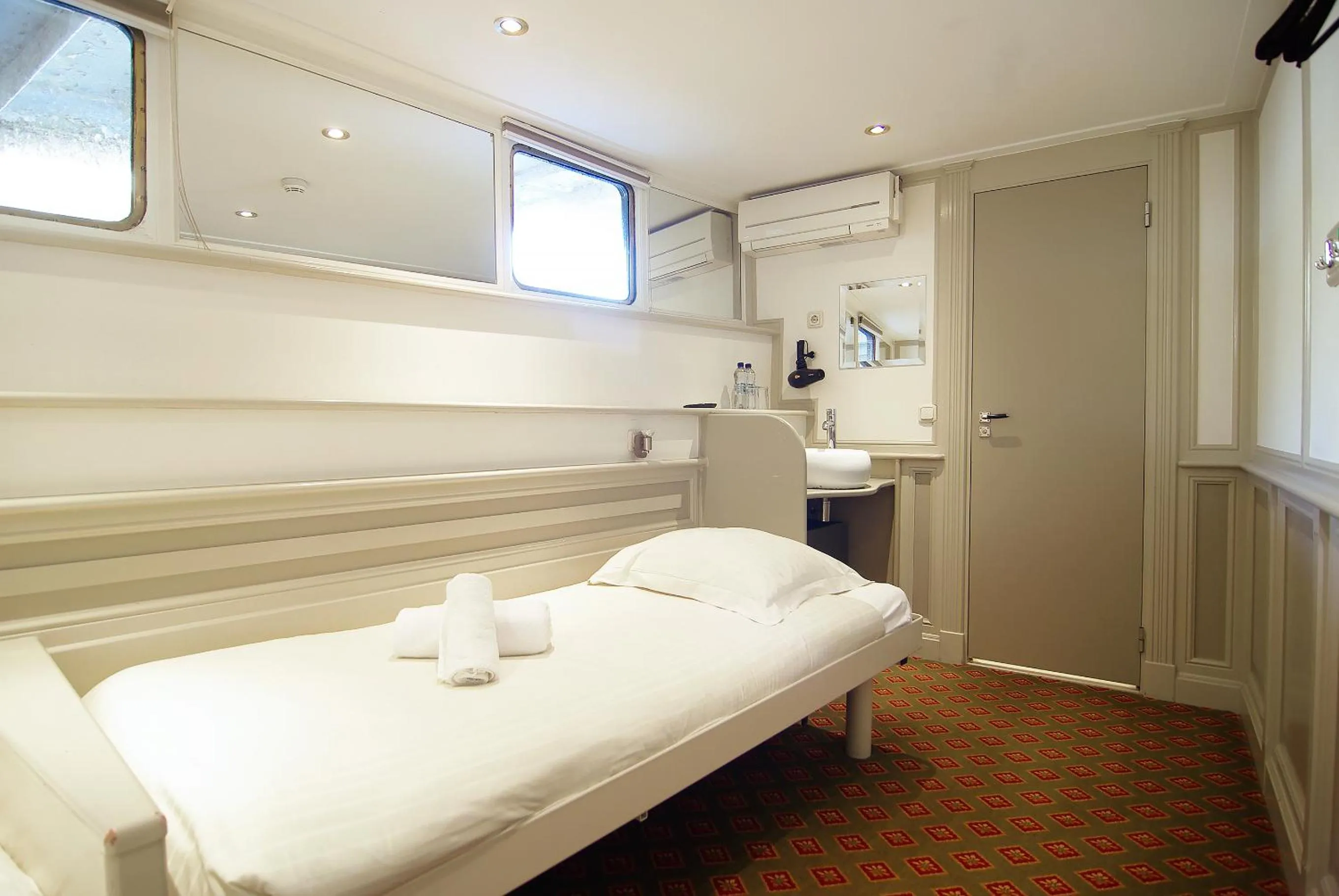 Bed in Kapitein Anna