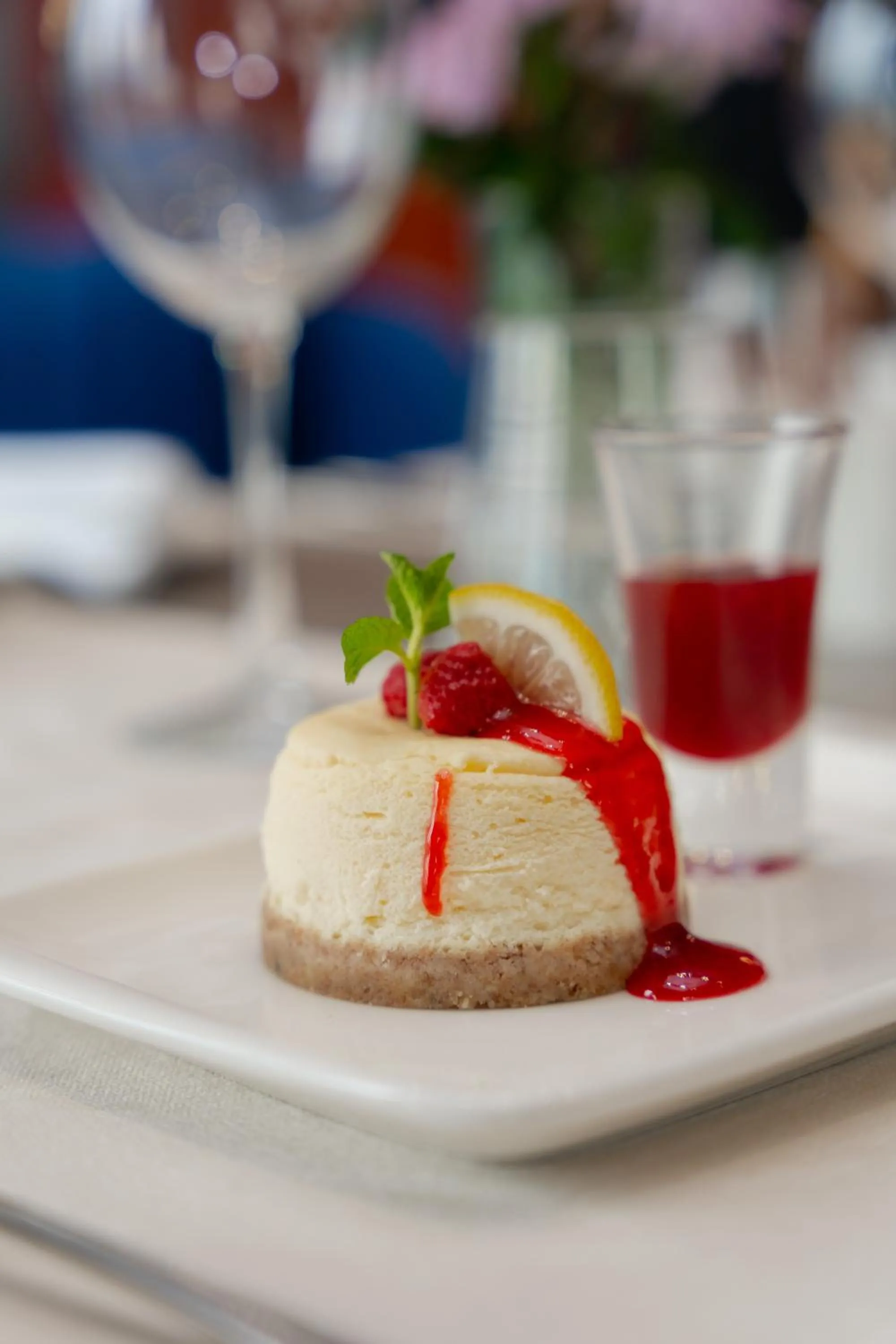 Restaurant/places to eat in Park Dedeman Almaty