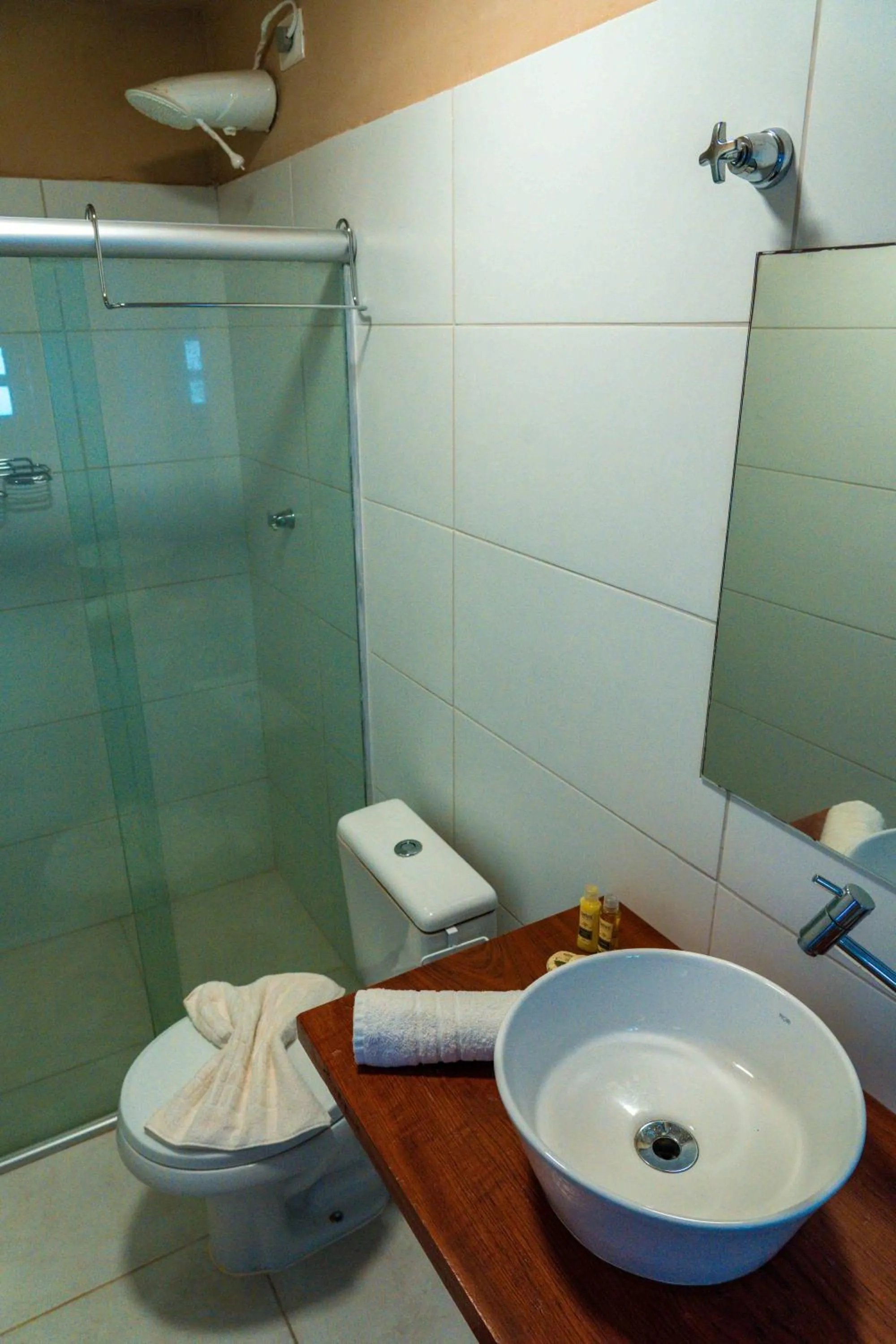 Shower in Pousada Sal e Luz - Beira Mar