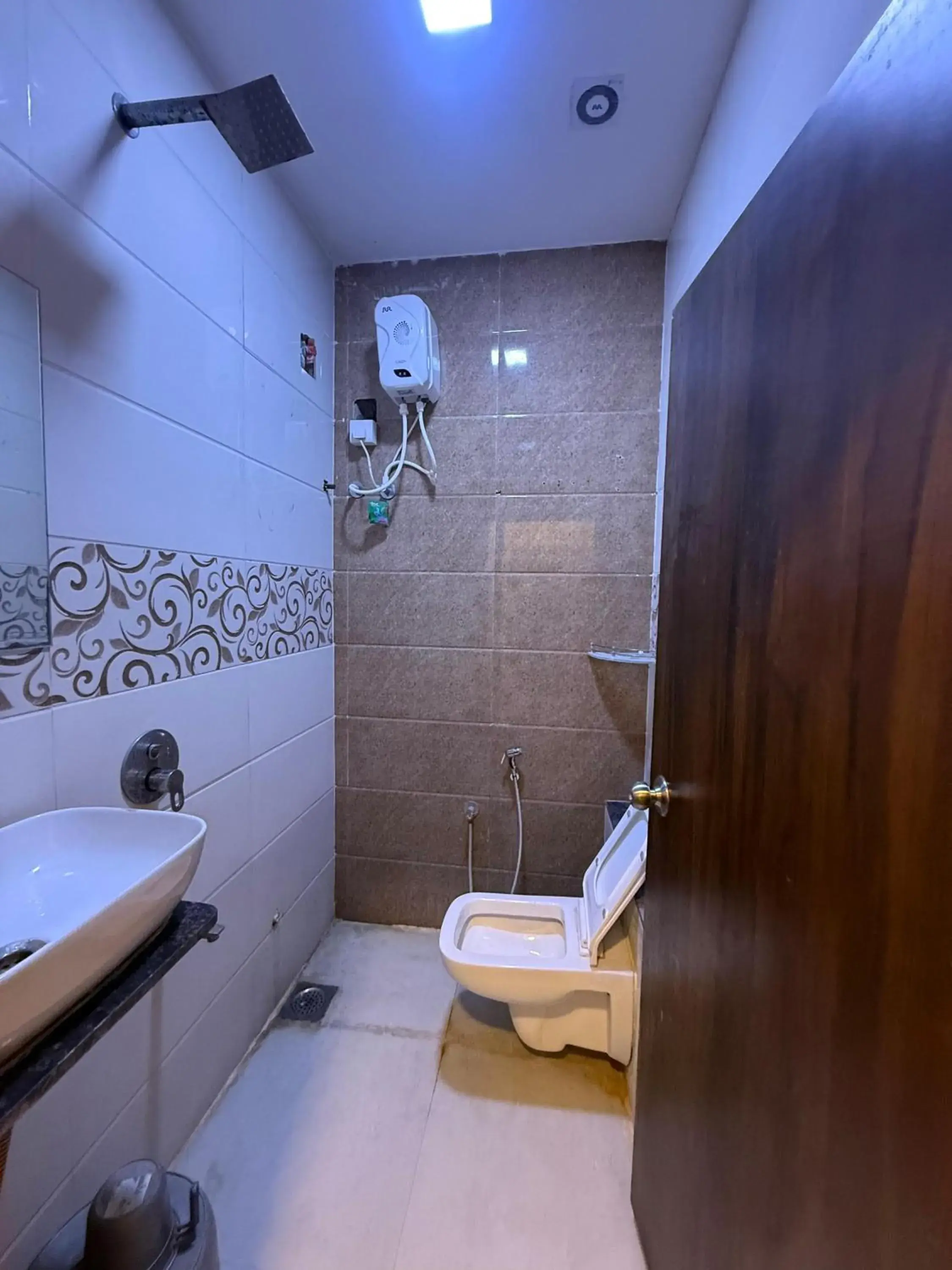 Property building in Hotel Krish villa Property building in Hotel Krish villa