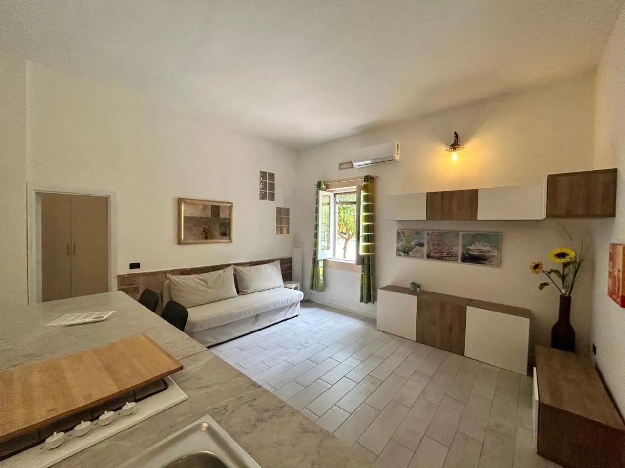 TV and multimedia, Bed in Dolce Basilico