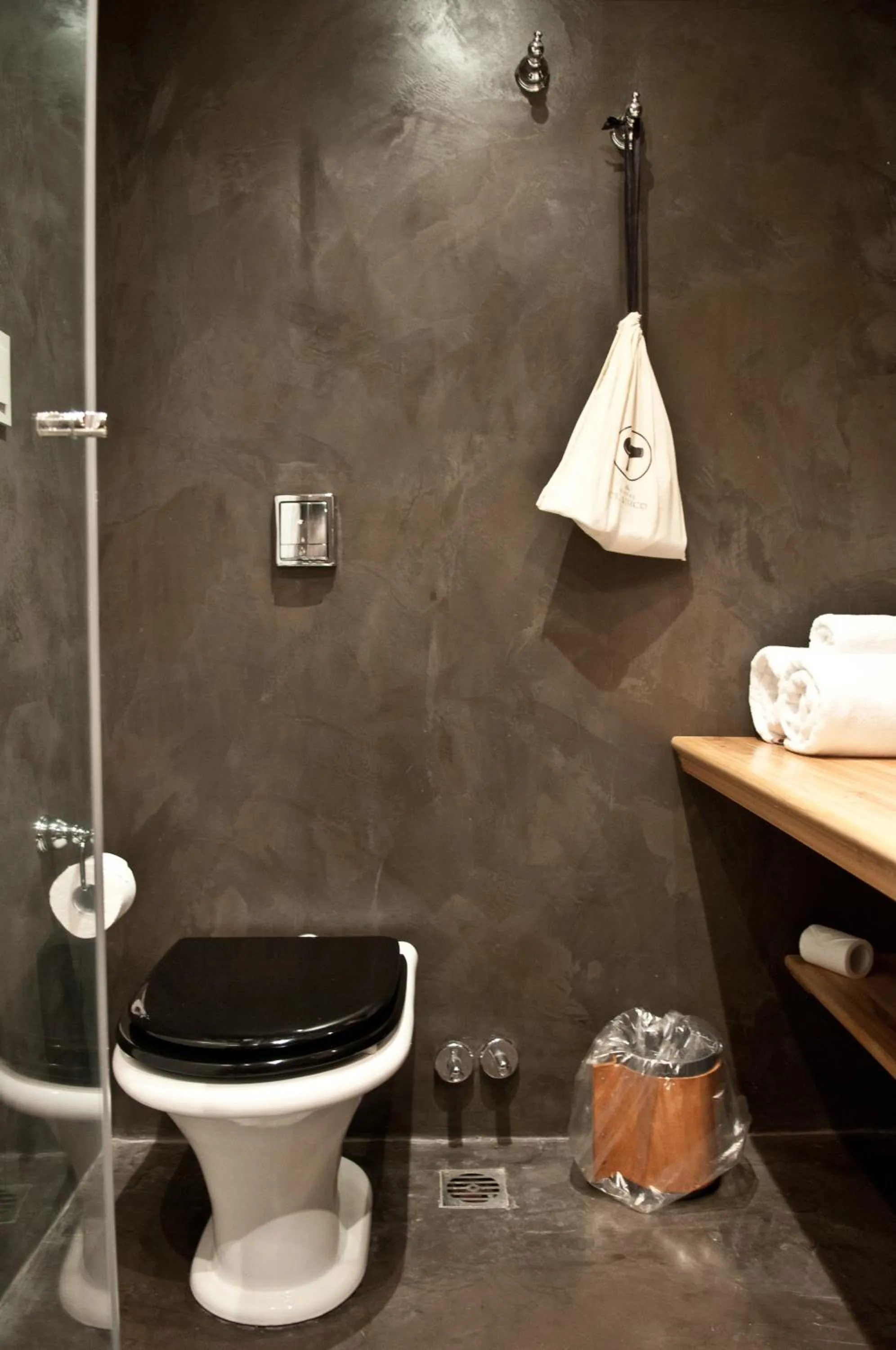 Bathroom in Hotel Clasico