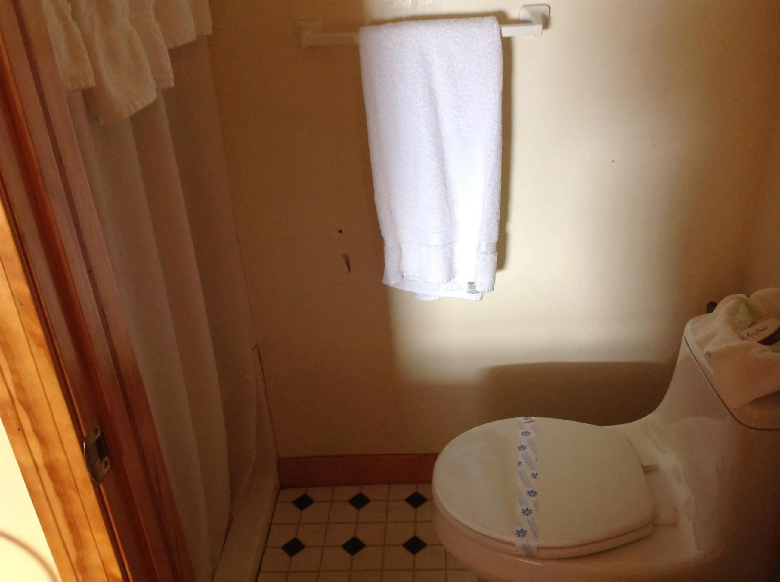 Toilet in The Moulton Hotel