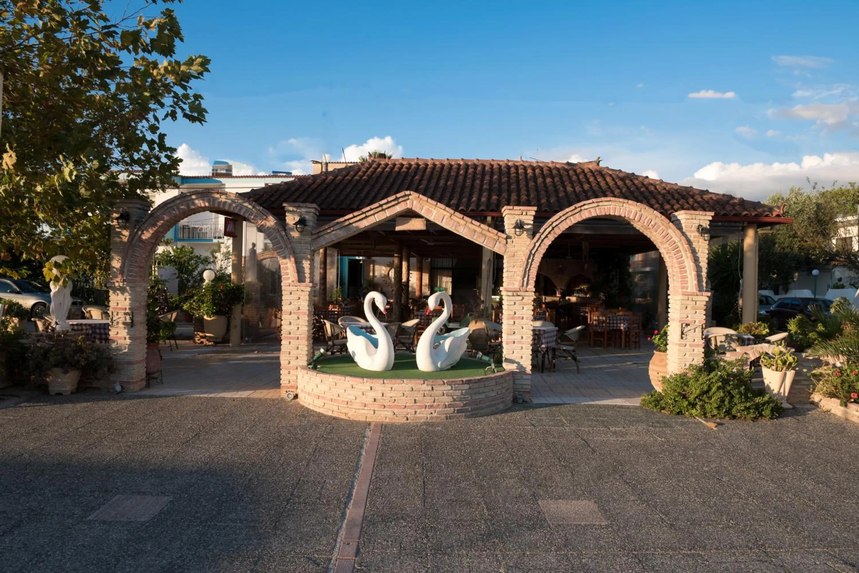 Facade/entrance in Hotel Glaros