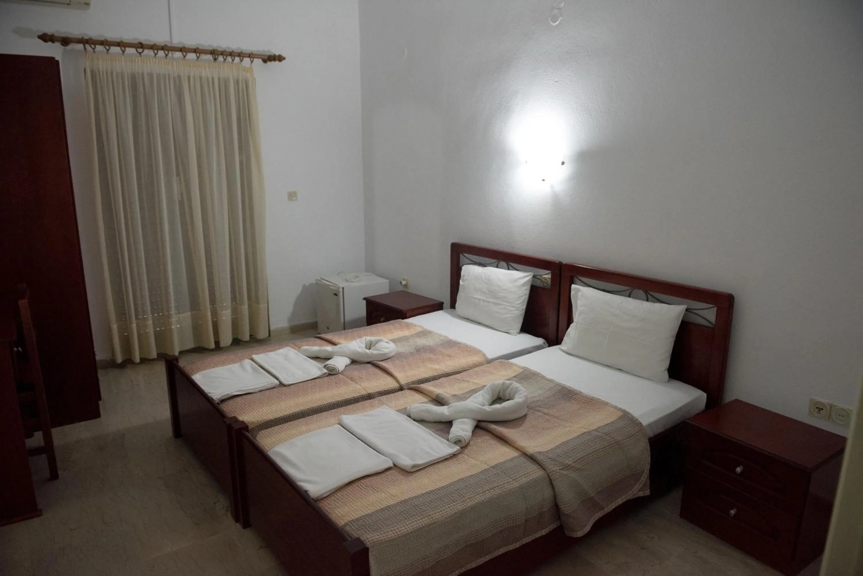 Photo of the whole room, Bed in Hotel Glaros