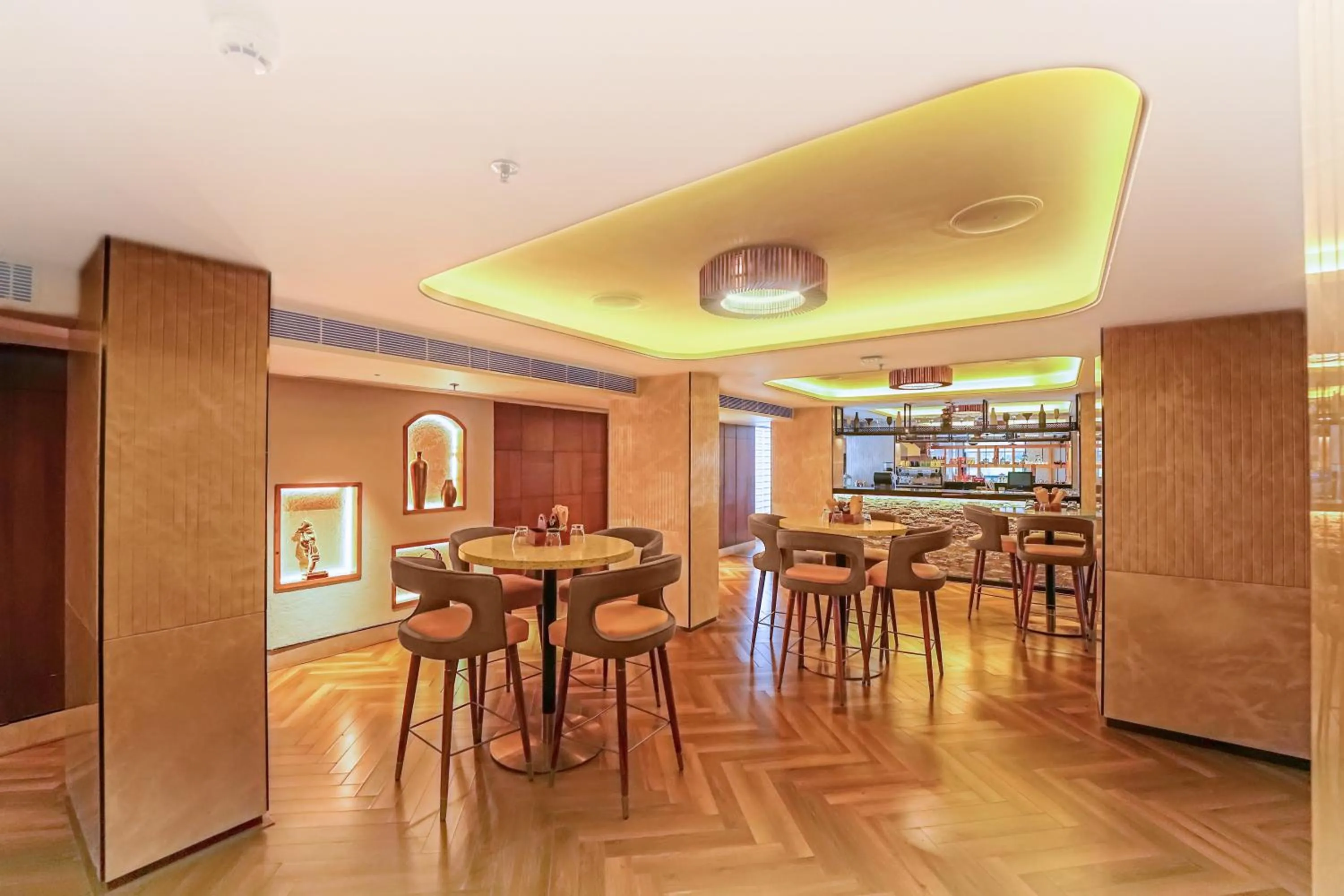 Restaurant/places to eat in Hyatt Place Haridwar