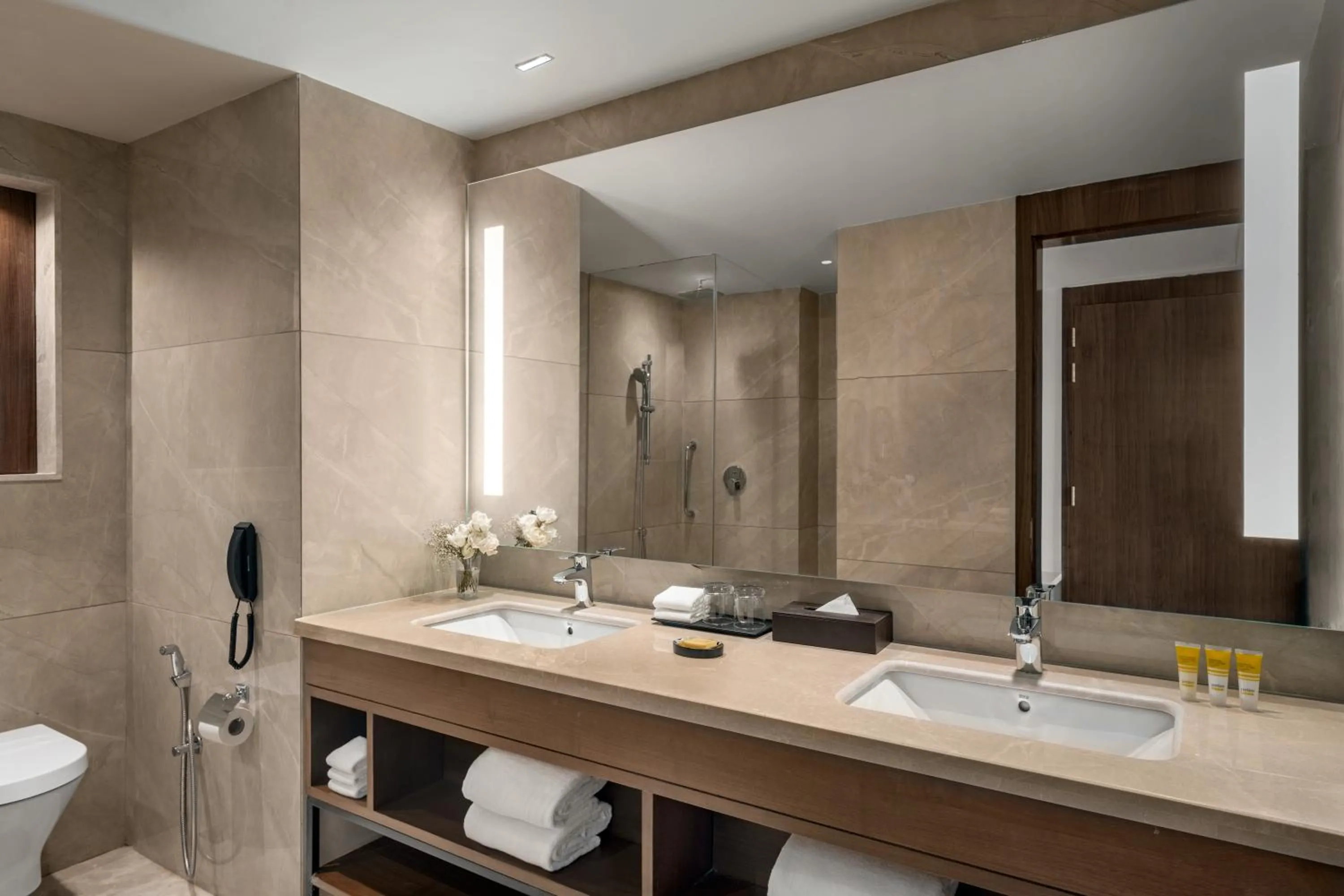 Bathroom in Hyatt Place Haridwar