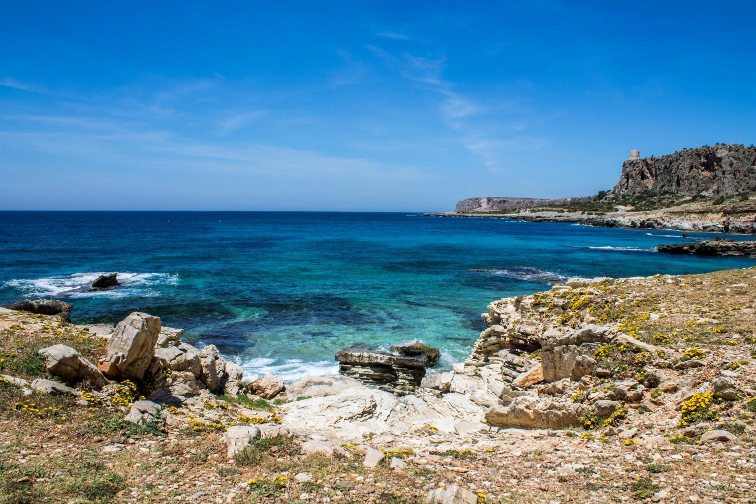 Beach in Hotel Arte Mare - camere in via del mulino 45