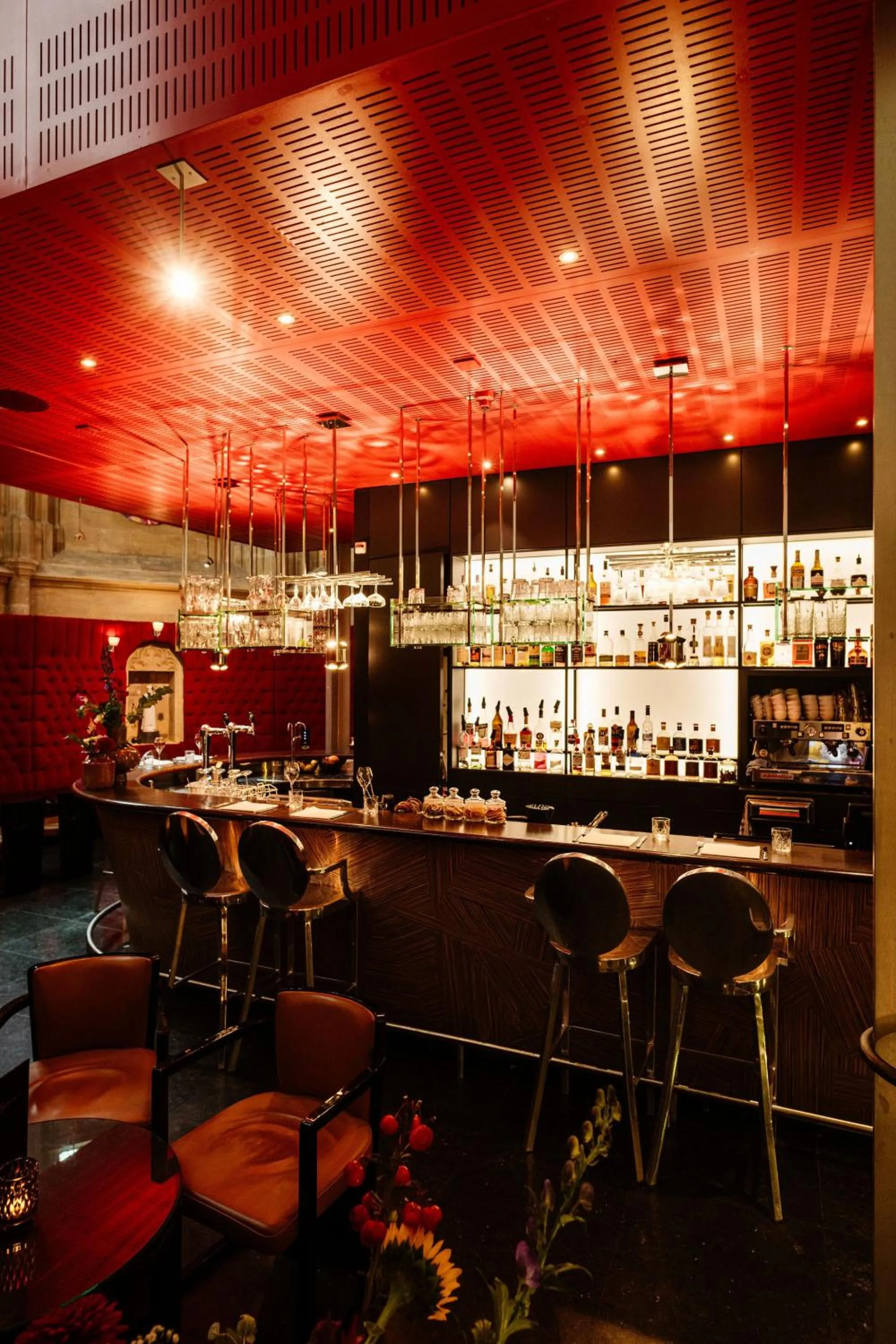 Lounge or bar in Kruisherenhotel Maastricht - Oostwegel Collection, member of Design Hotels