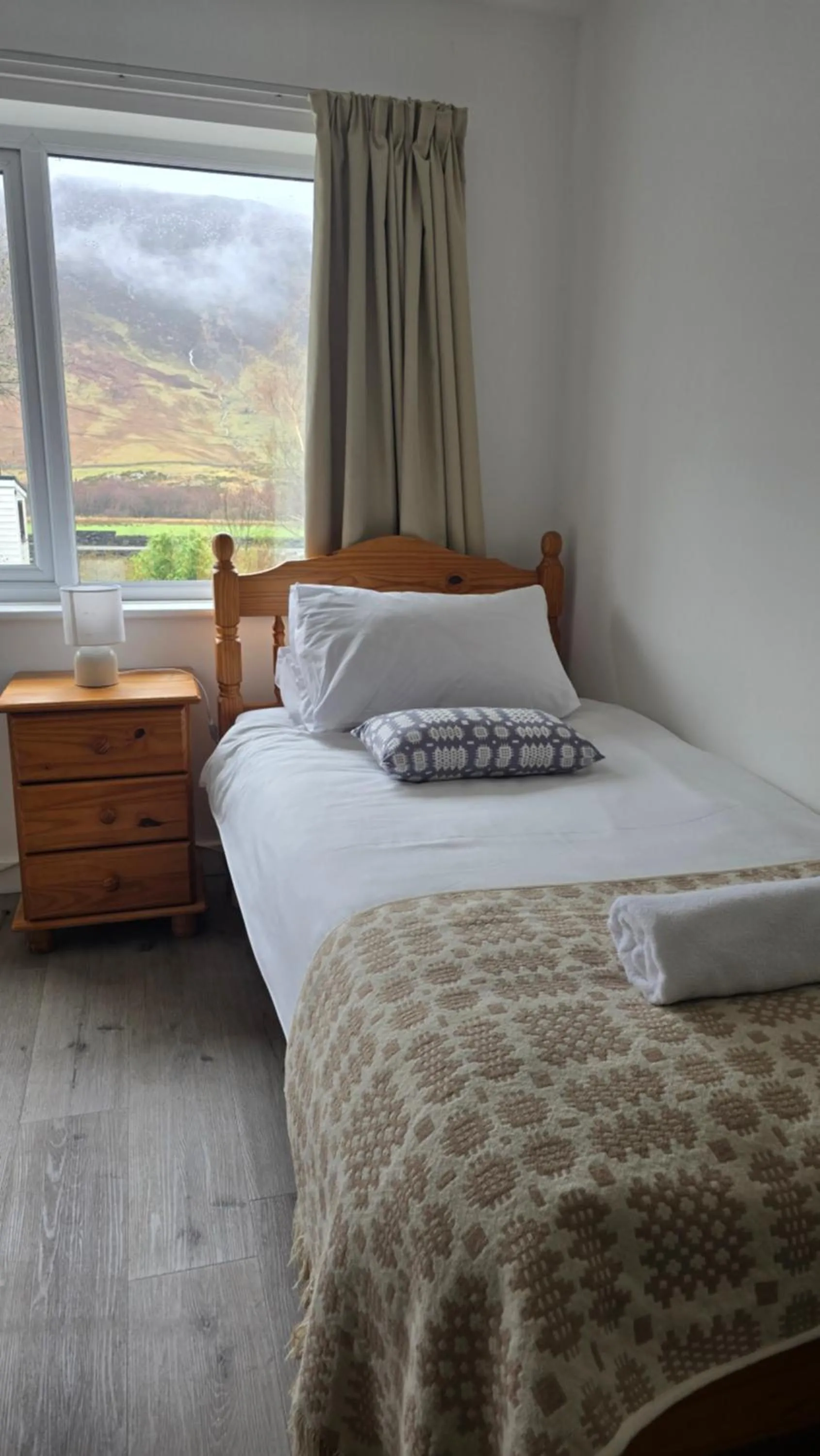 Bed in Snowdonia Mountain Lodge