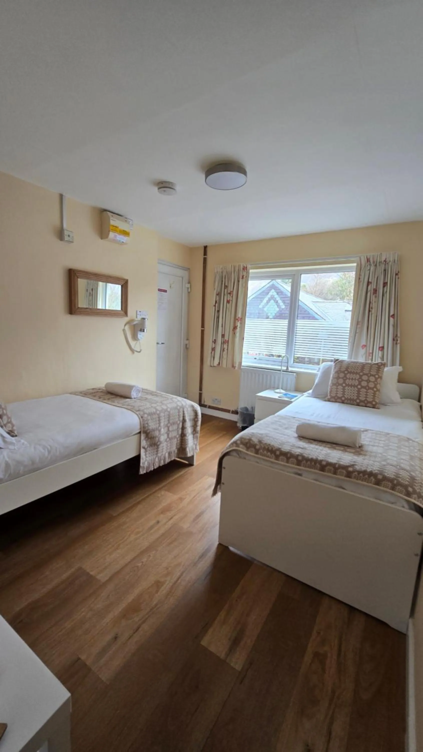 Bed in Snowdonia Mountain Lodge