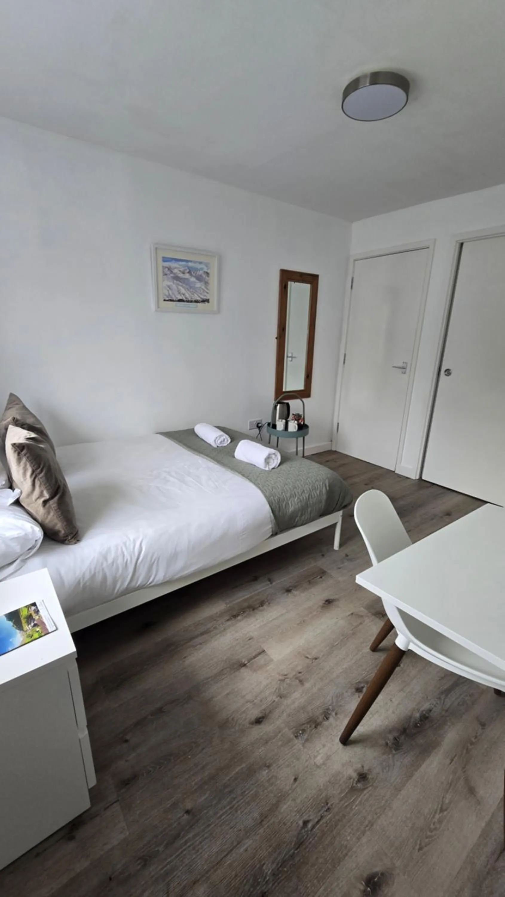 Bed in Snowdonia Mountain Lodge