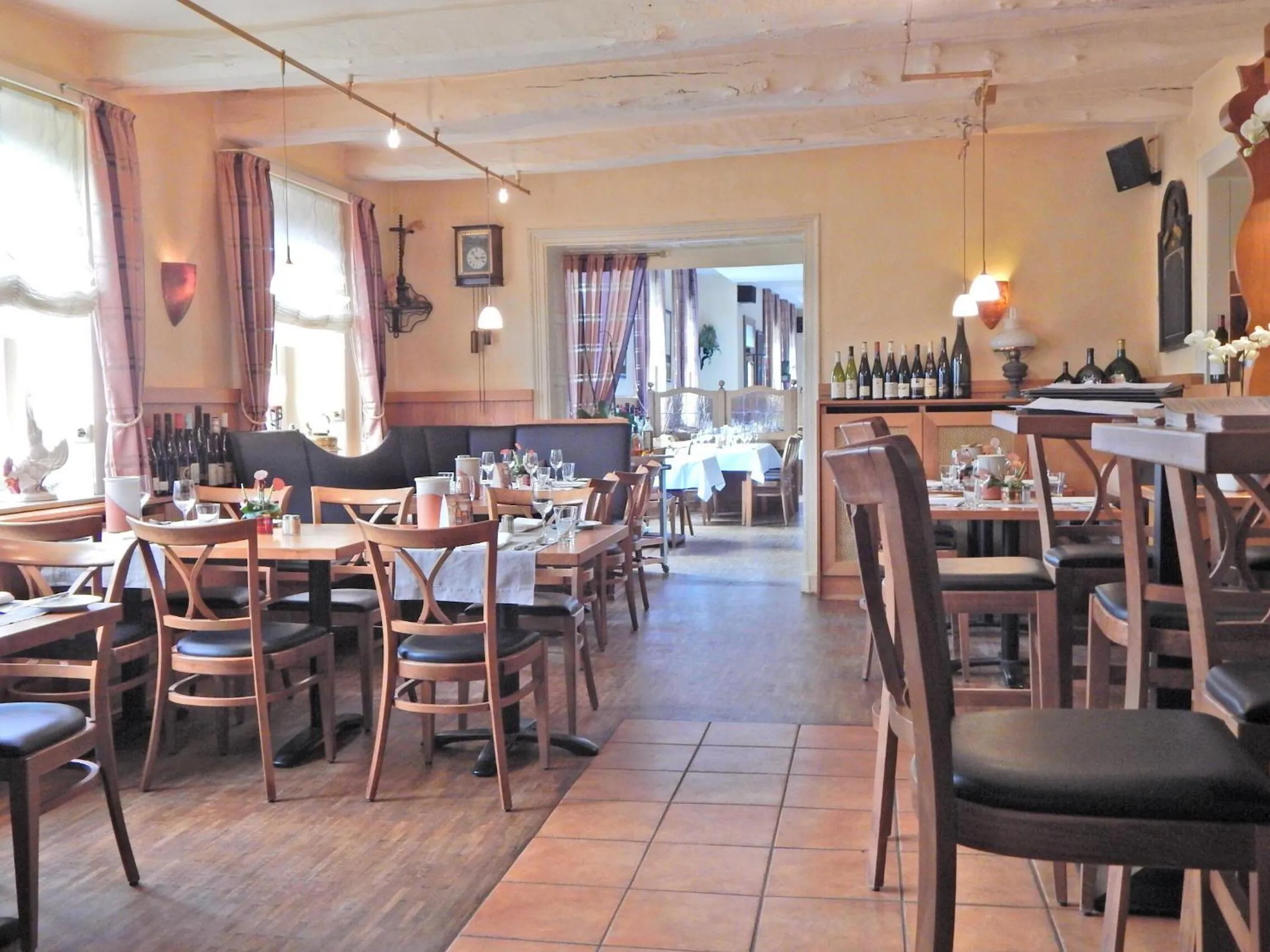 Restaurant/places to eat in Ohlenforst Vis a Vis