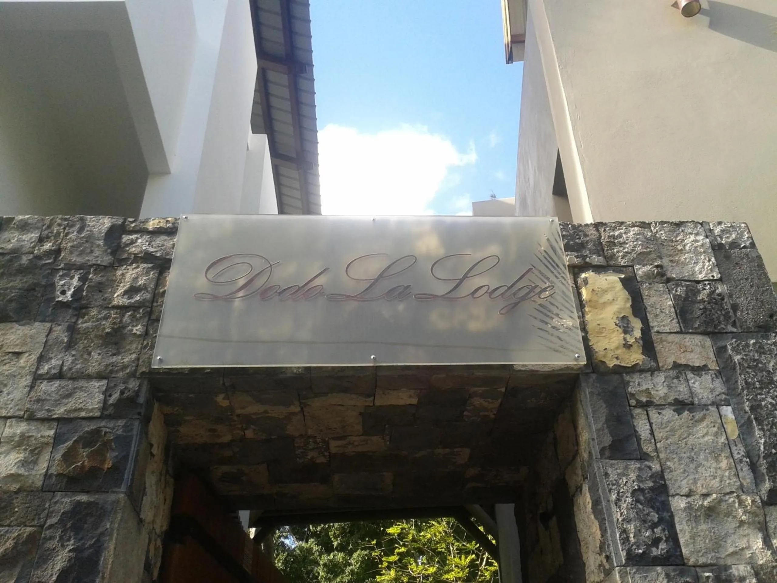 Facade/entrance in Dodola Lodge