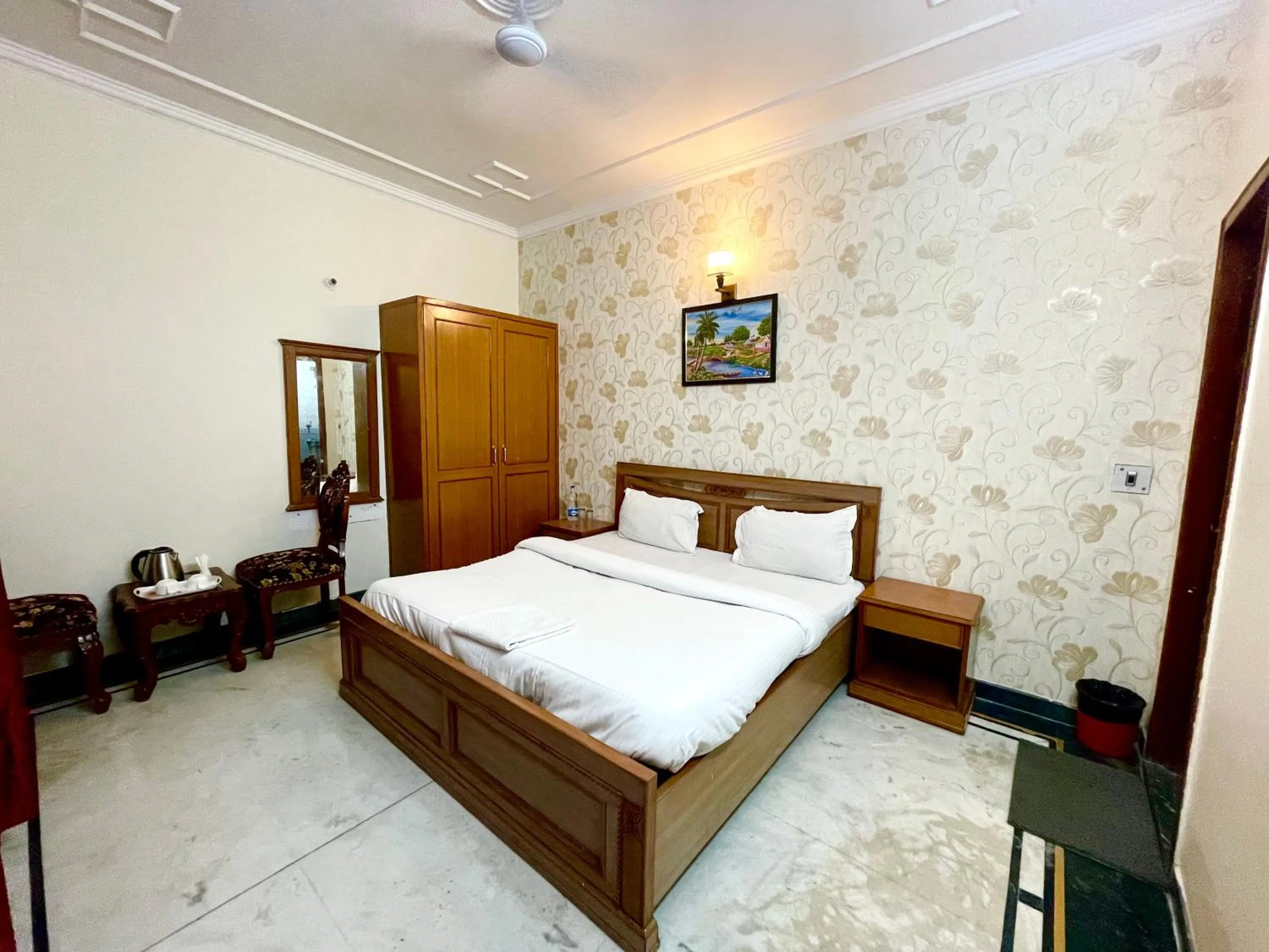 TV and multimedia, Bed in Shakuntala Palace Point